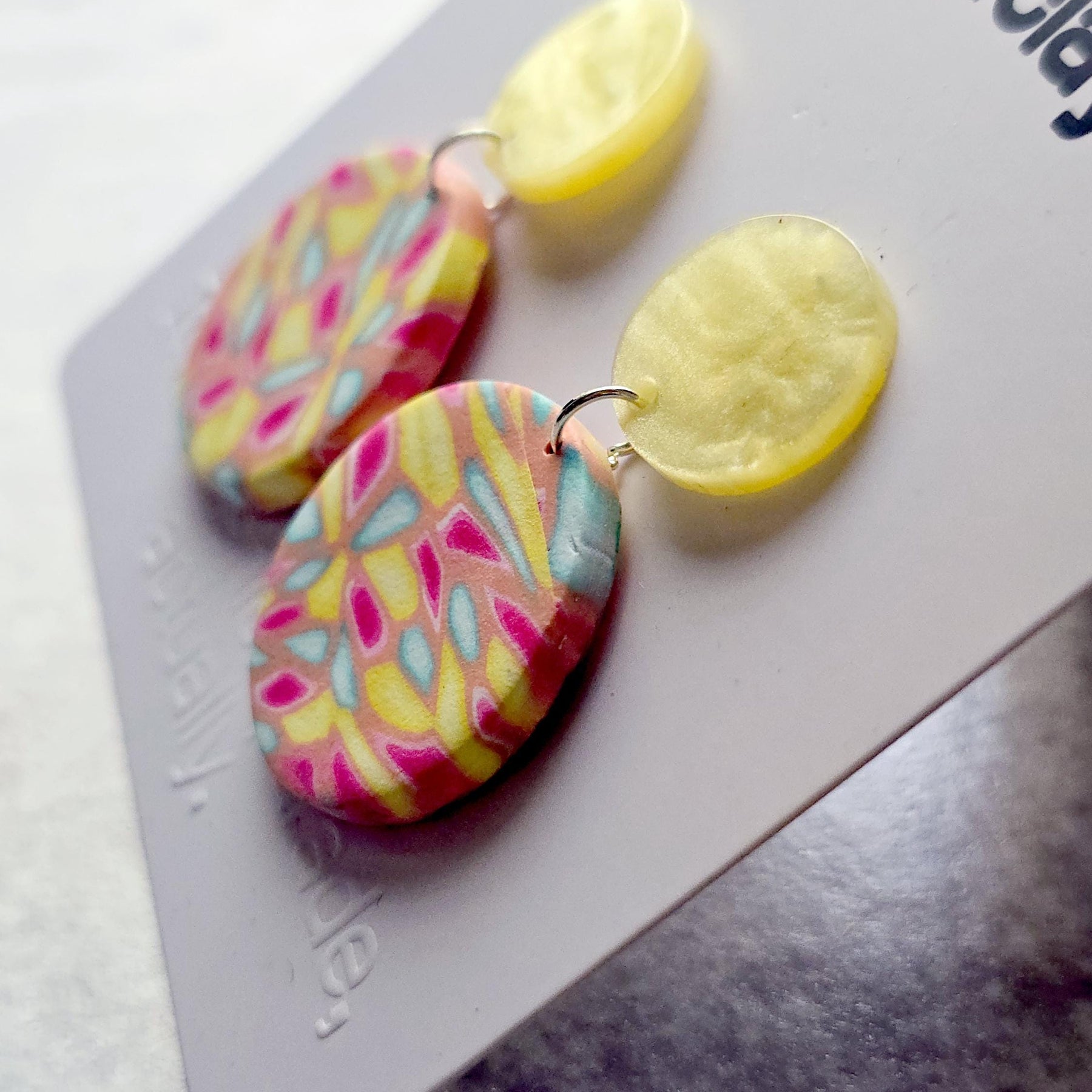Pastel Yellow Double Disc Drops