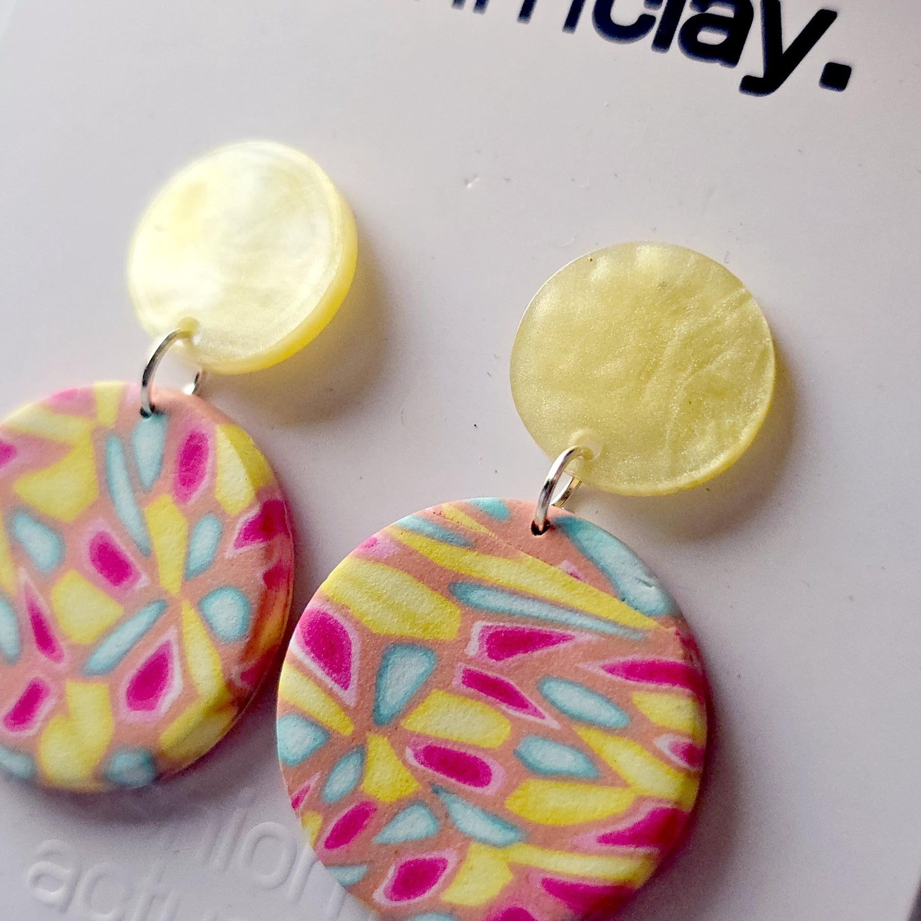 Pastel Yellow Double Disc Drops