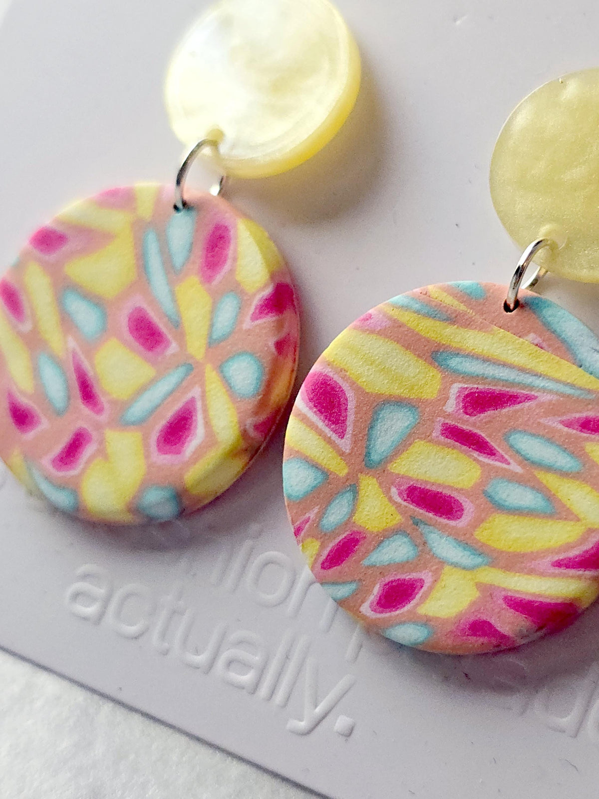 Pastel Yellow Double Disc Drops