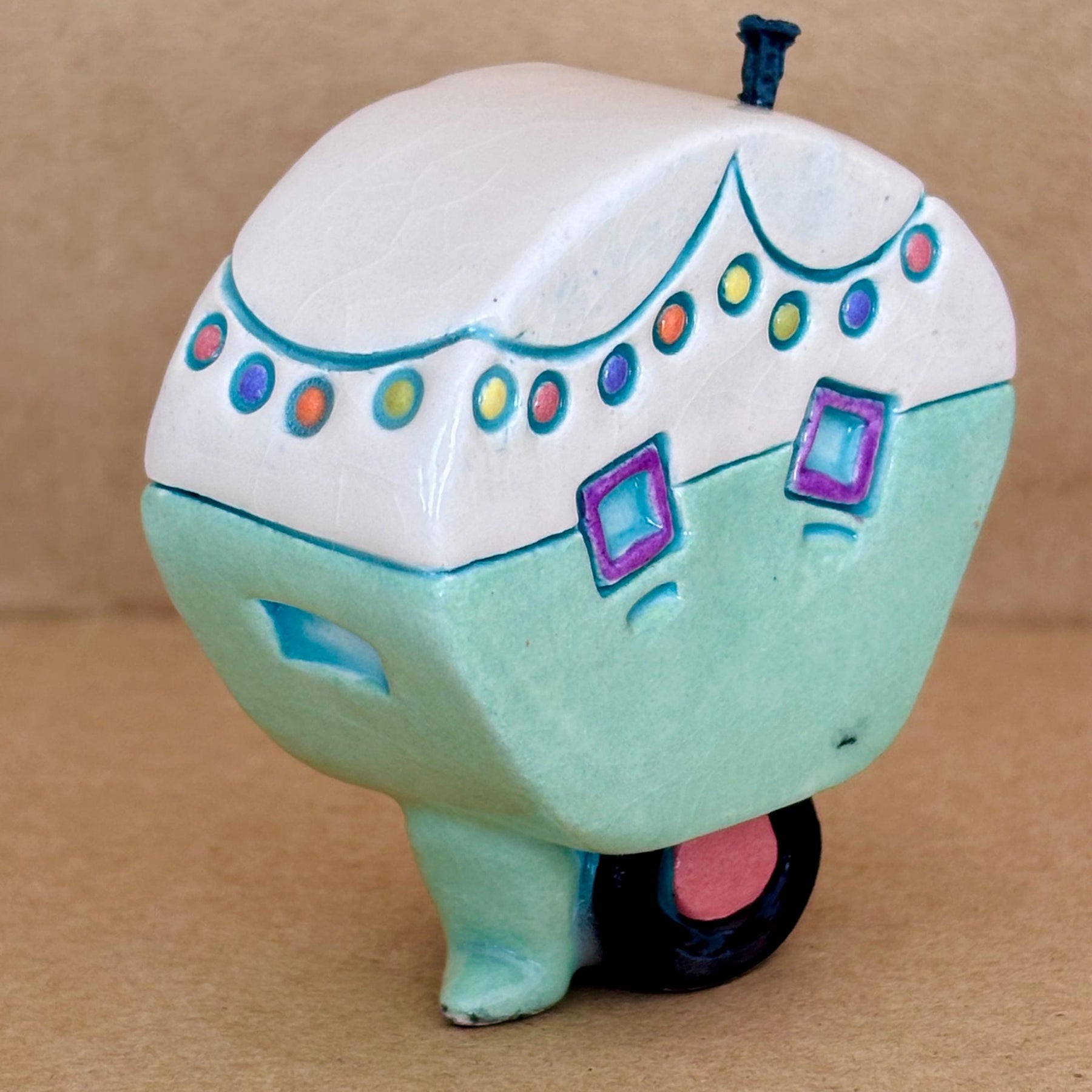 Small Retro Collectable Ceramic Caravan