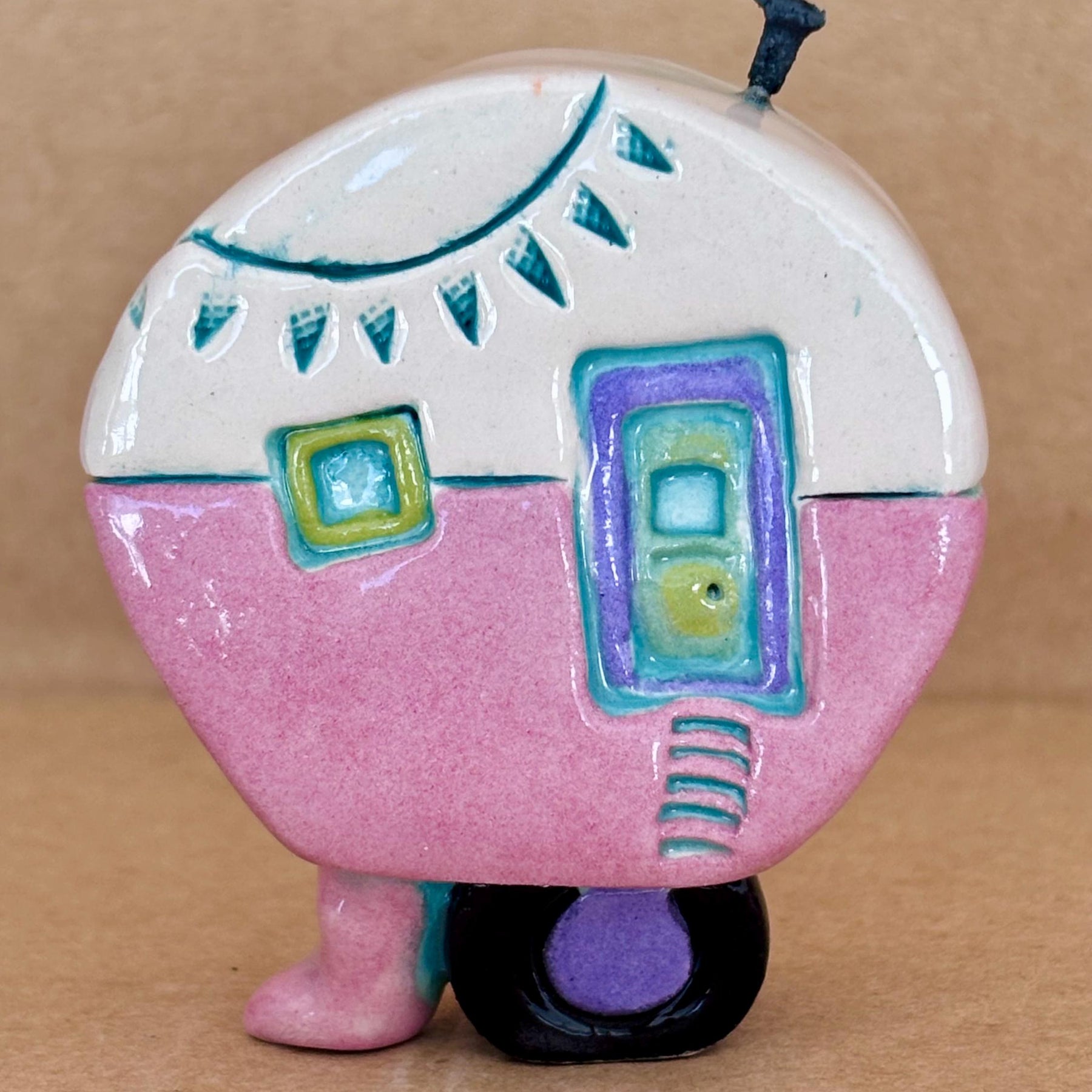 Small Retro Collectable Ceramic Caravan