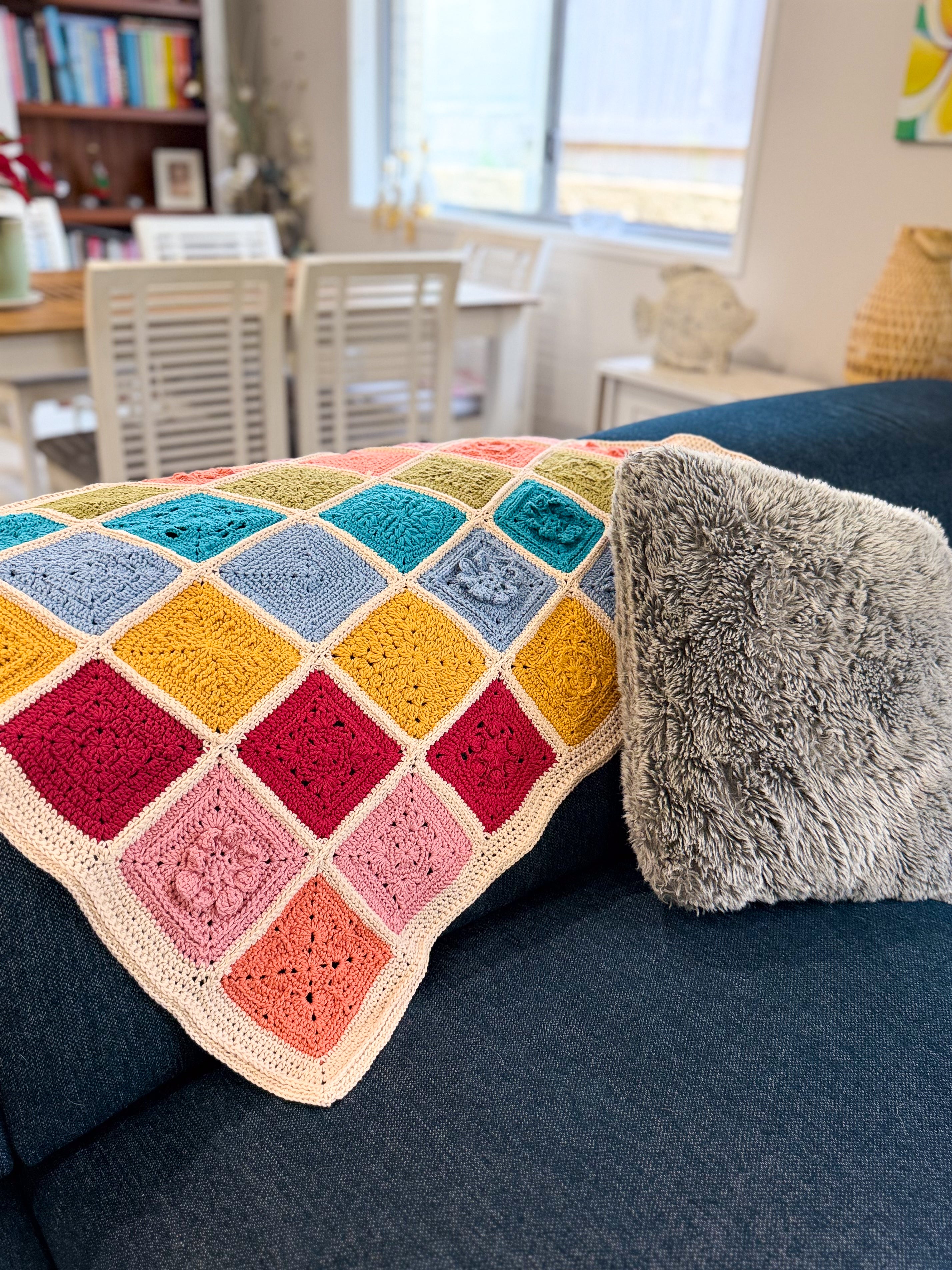 #098 Grannie Square Lap Blanket in Various Colours