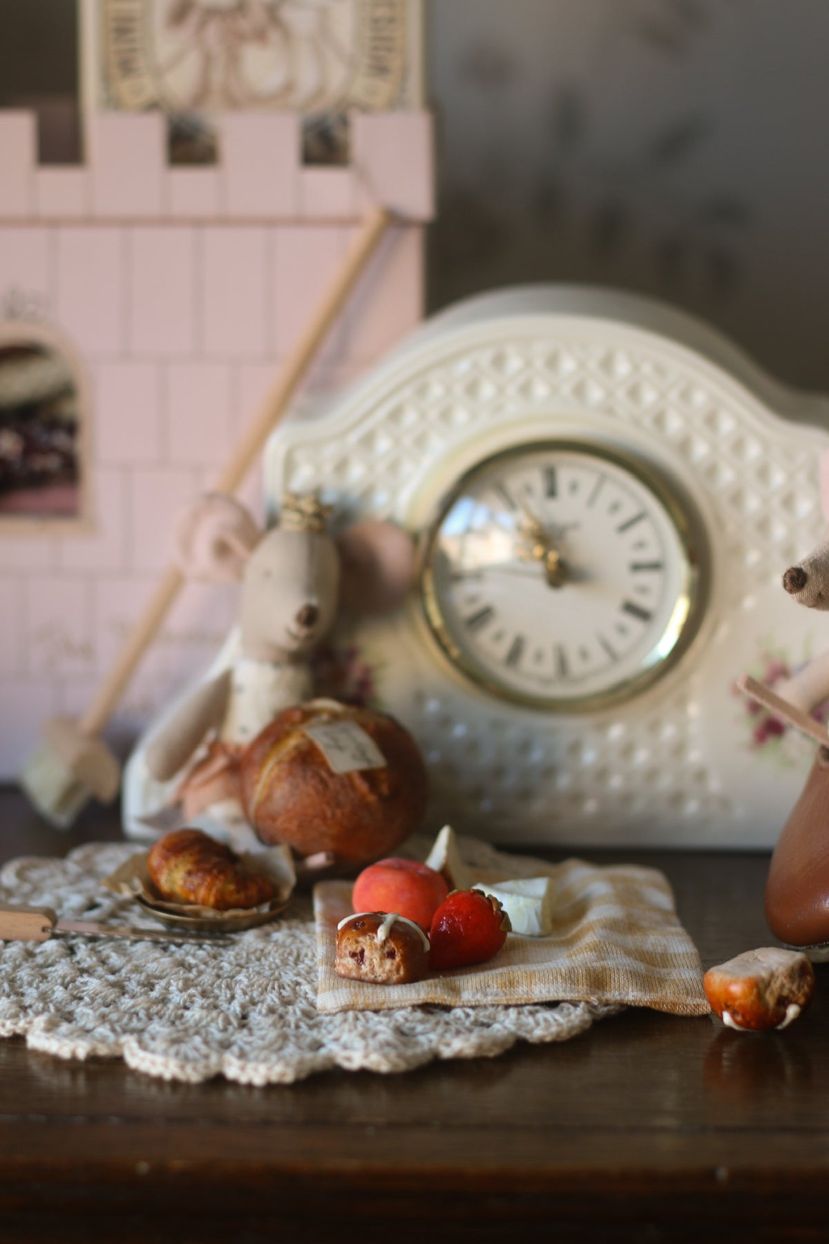 SOURDOUGH BREAD 1:6 scale