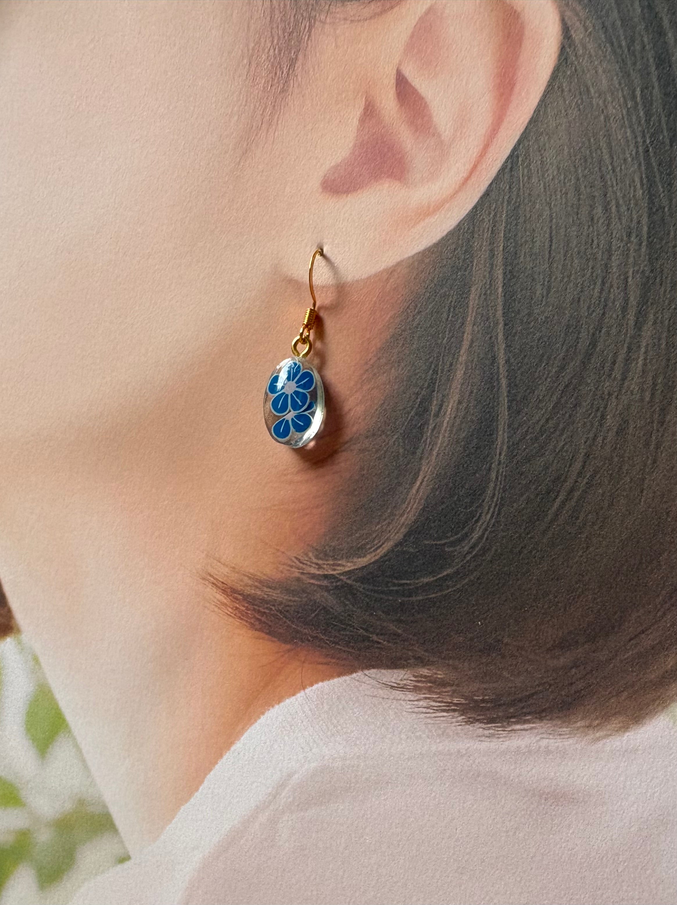 Oval Floral Resin Earrings