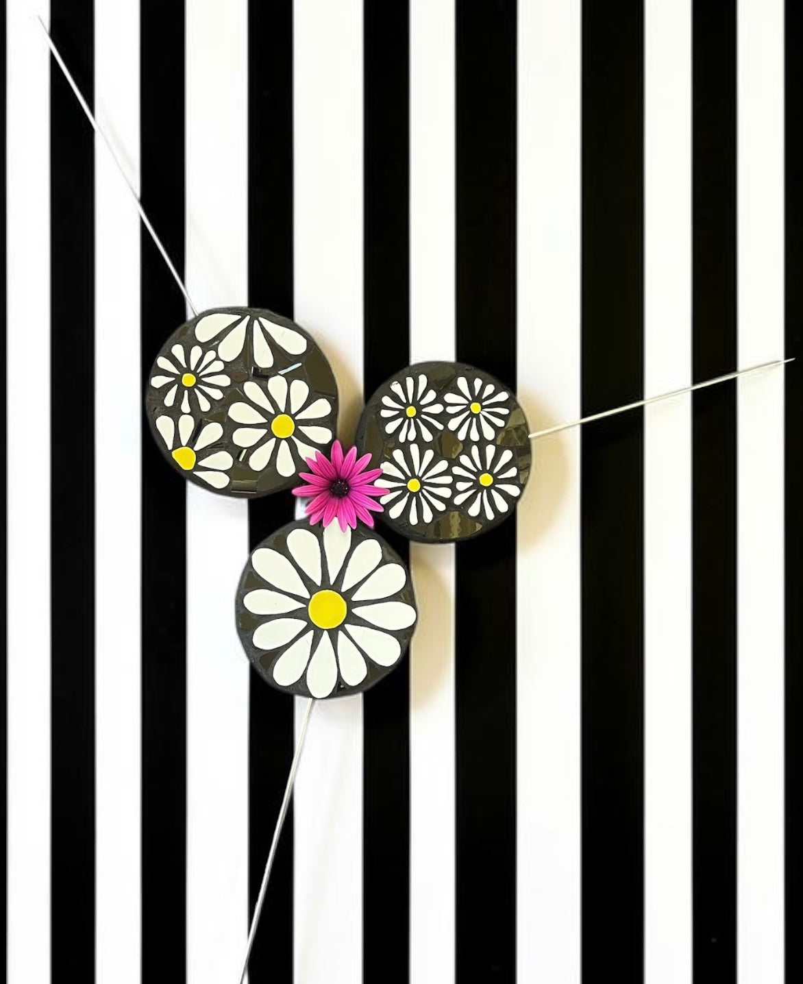 Mosaic Daisy Bunch.