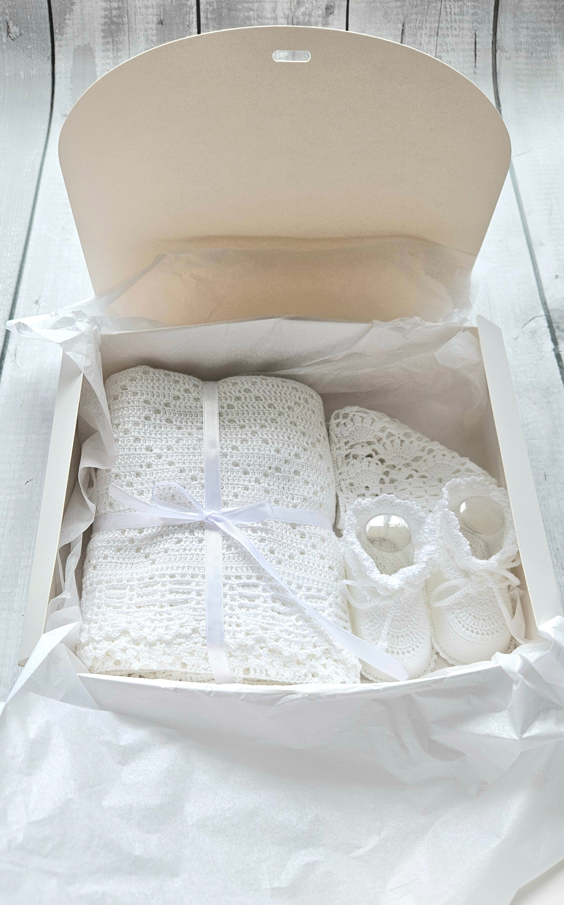 Handmade Newborn Gift Set – Silk Blanket, Bonnet & Booties | Luxury Baby Gift | White