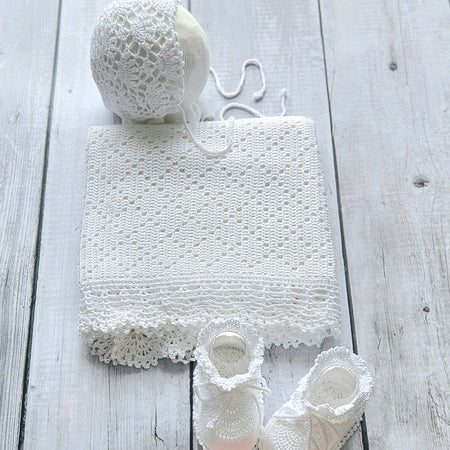 Handmade Newborn Gift Set – Silk Blanket, Bonnet & Booties | Luxury Baby Gift | White