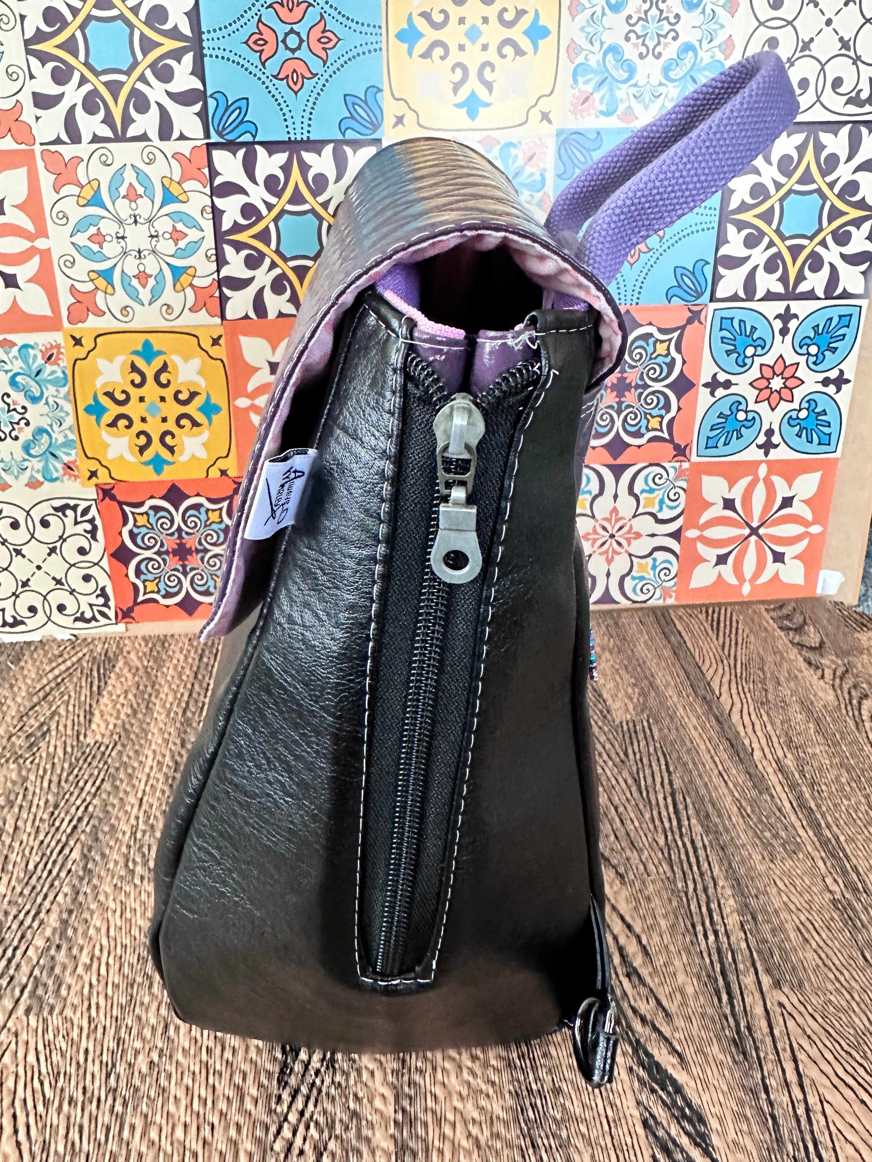 Siah Side lick Back Pack