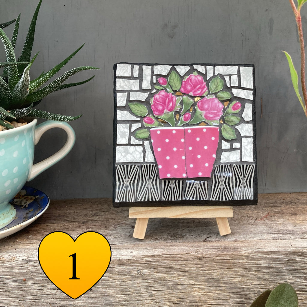 Mini Mosaic Artwork - Upcycled Crockery - Flowers