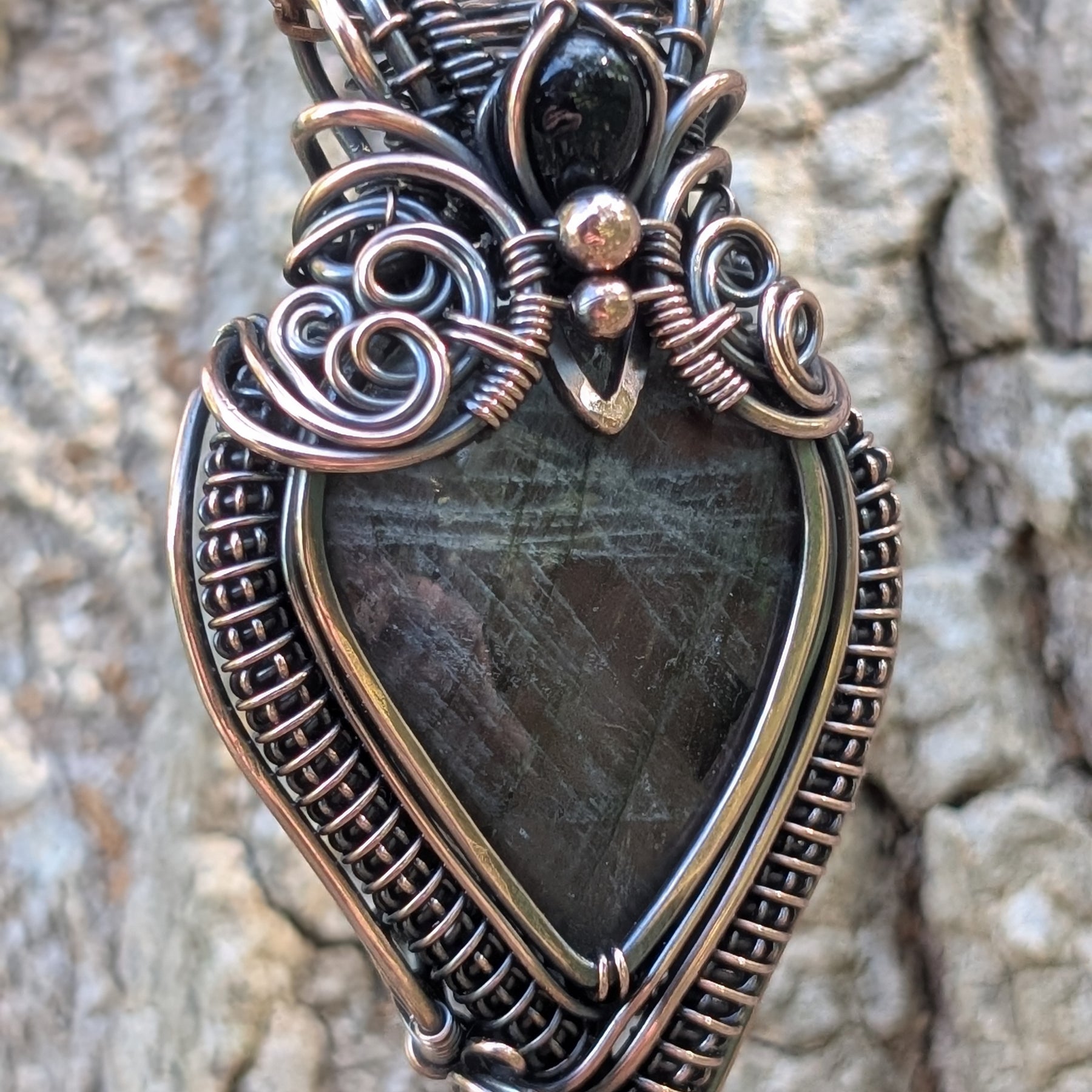 Kardia Two-Way Pendant - Labradorite & Black Onyx in Copper