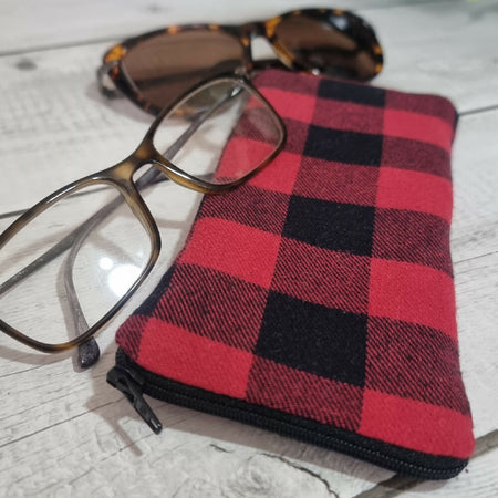 Upcycled double glasses pouch - red & black flanelette check