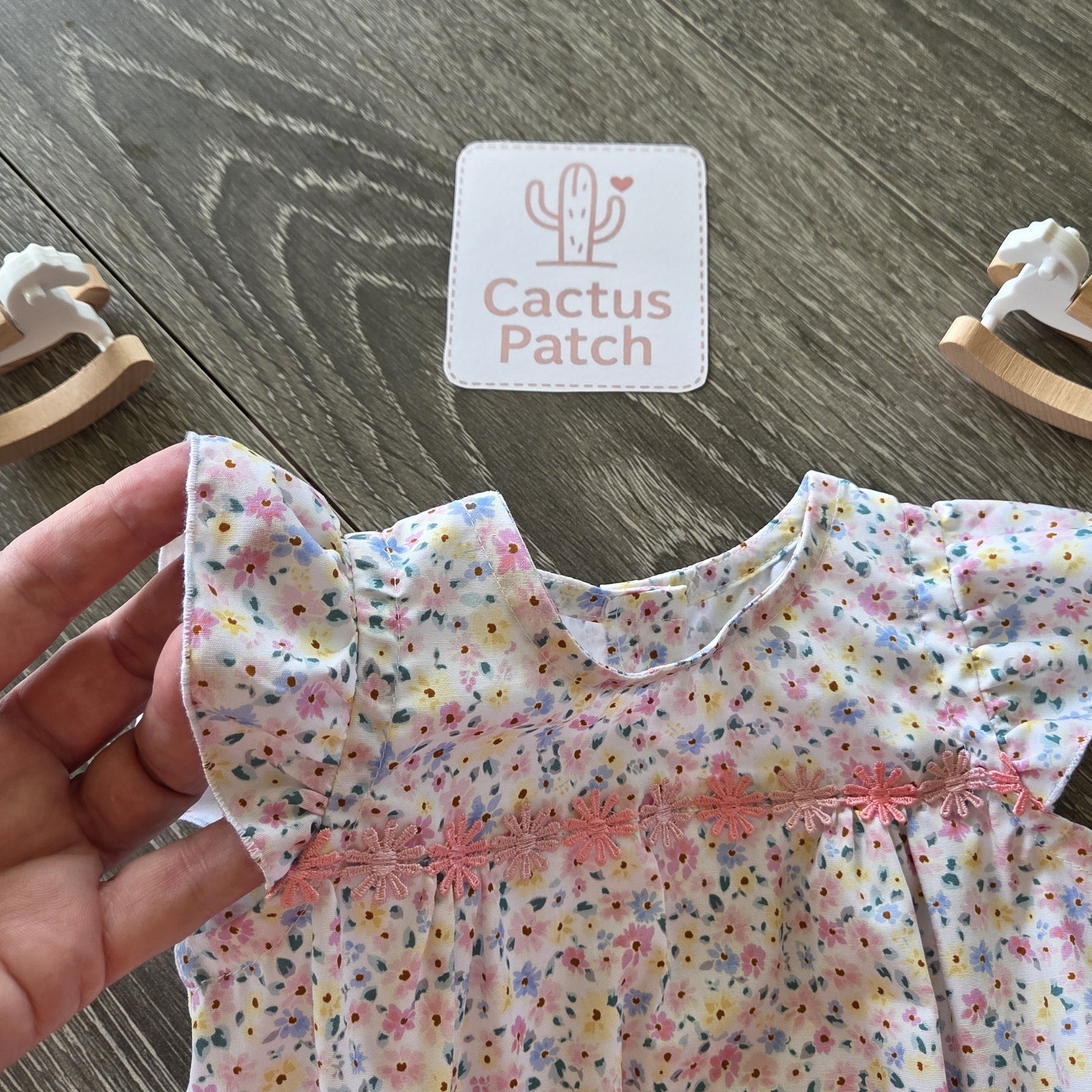 "Sweet Daisy Days" Romper & Head Bow - Size 6-9 Months