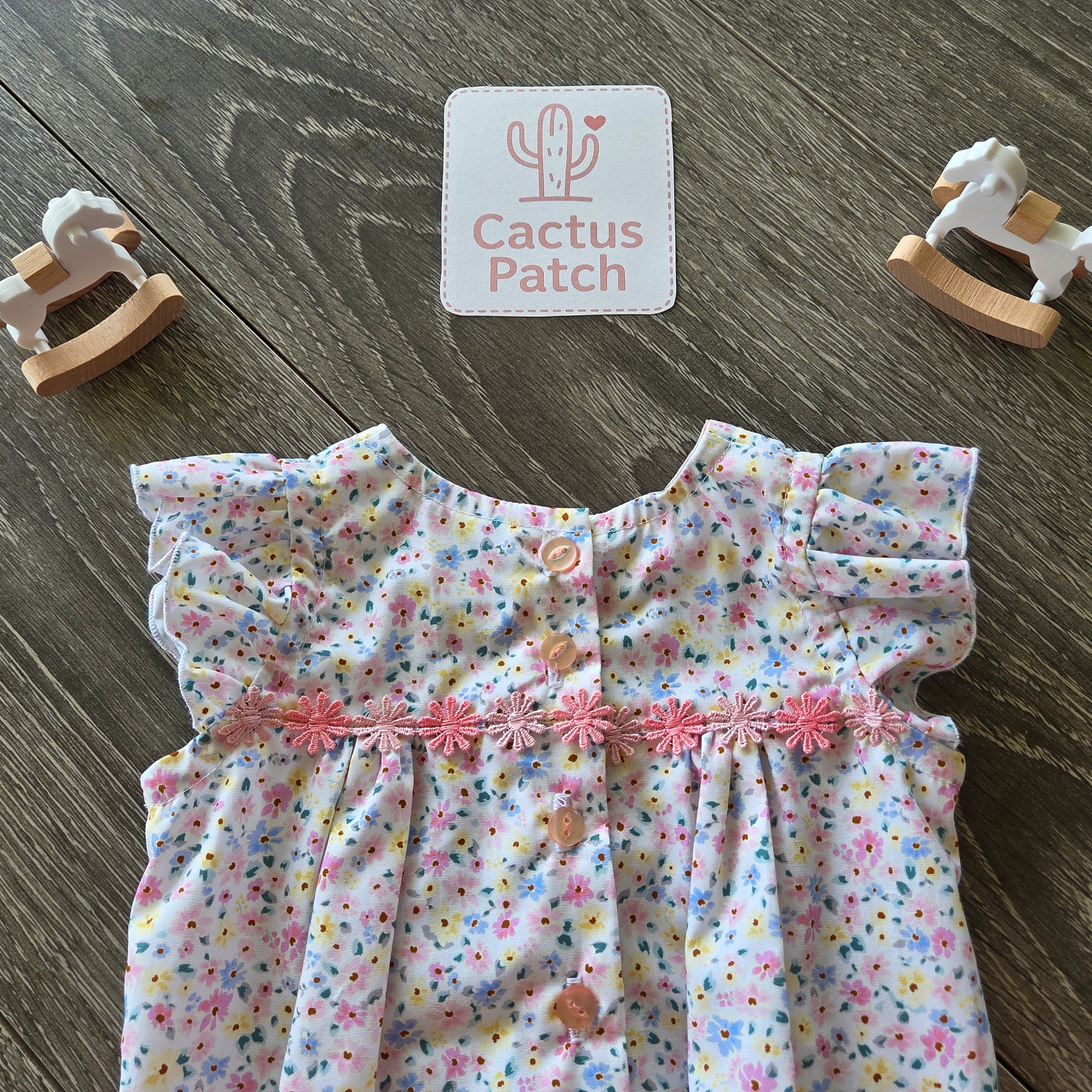 "Sweet Daisy Days" Romper & Head Bow - Size 6-9 Months