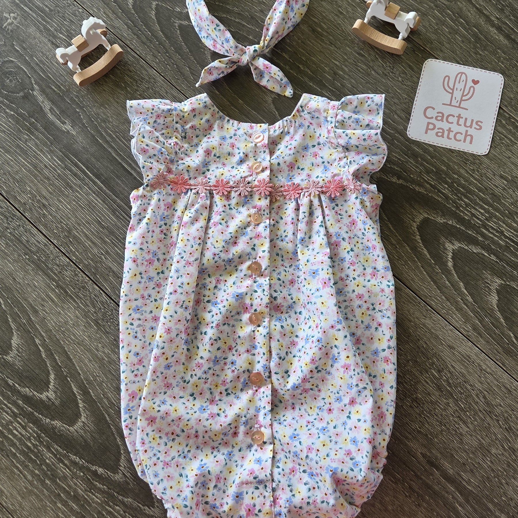 "Sweet Daisy Days" Romper & Head Bow - Size 6-9 Months