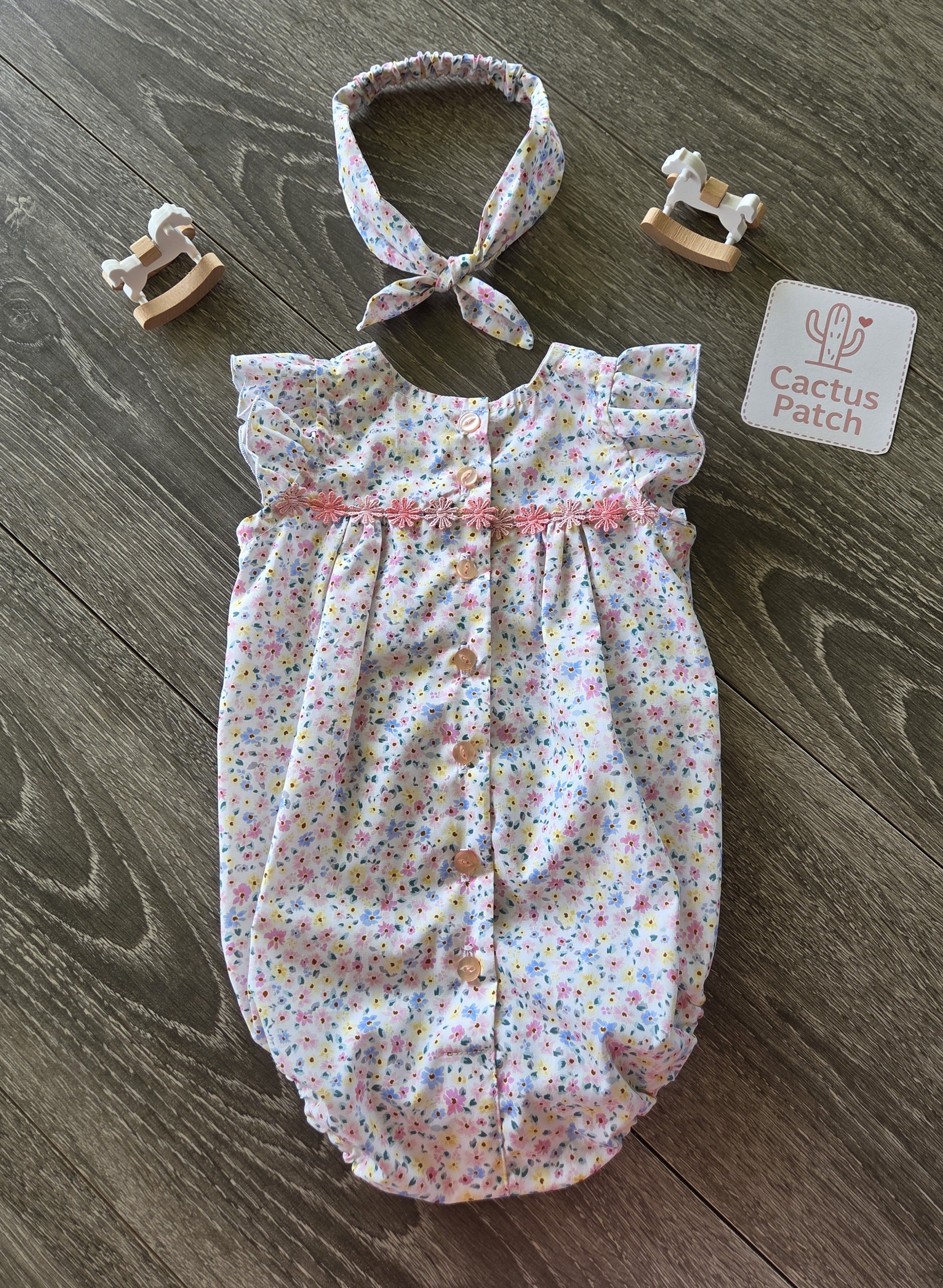 "Sweet Daisy Days" Romper & Head Bow - Size 6-9 Months