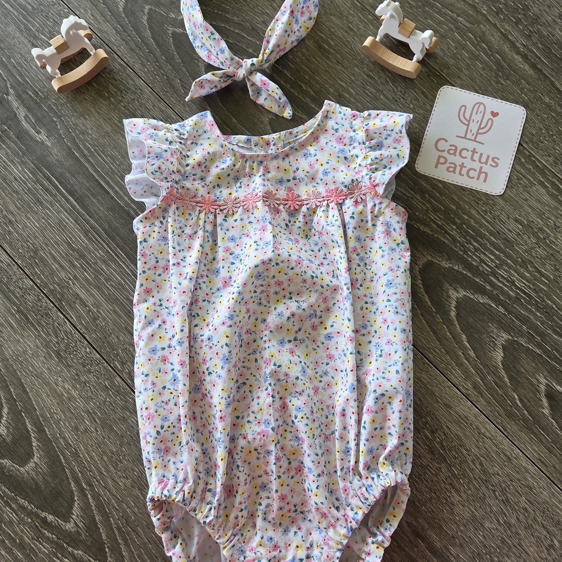 "Sweet Daisy Days" Romper & Head Bow - Size 6-9 Months
