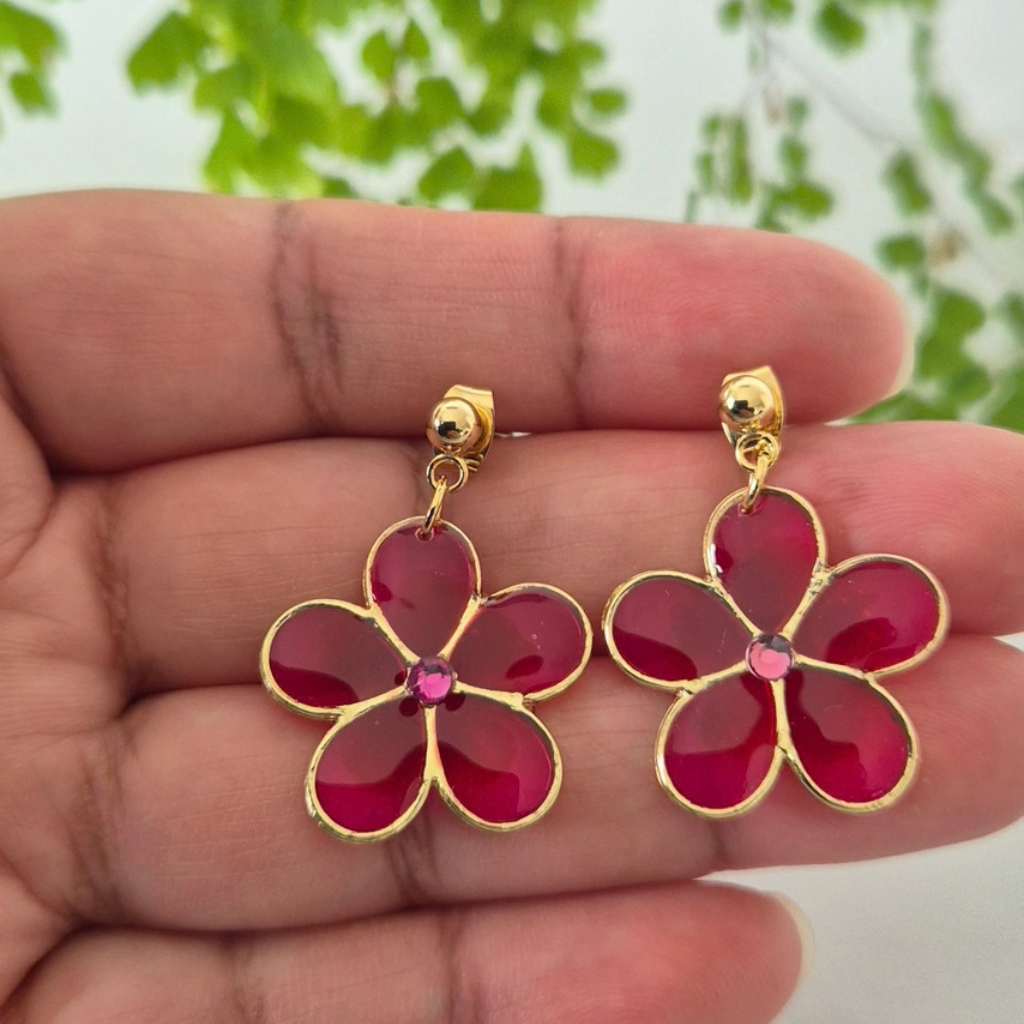 Resin Flower Dangle Earrings