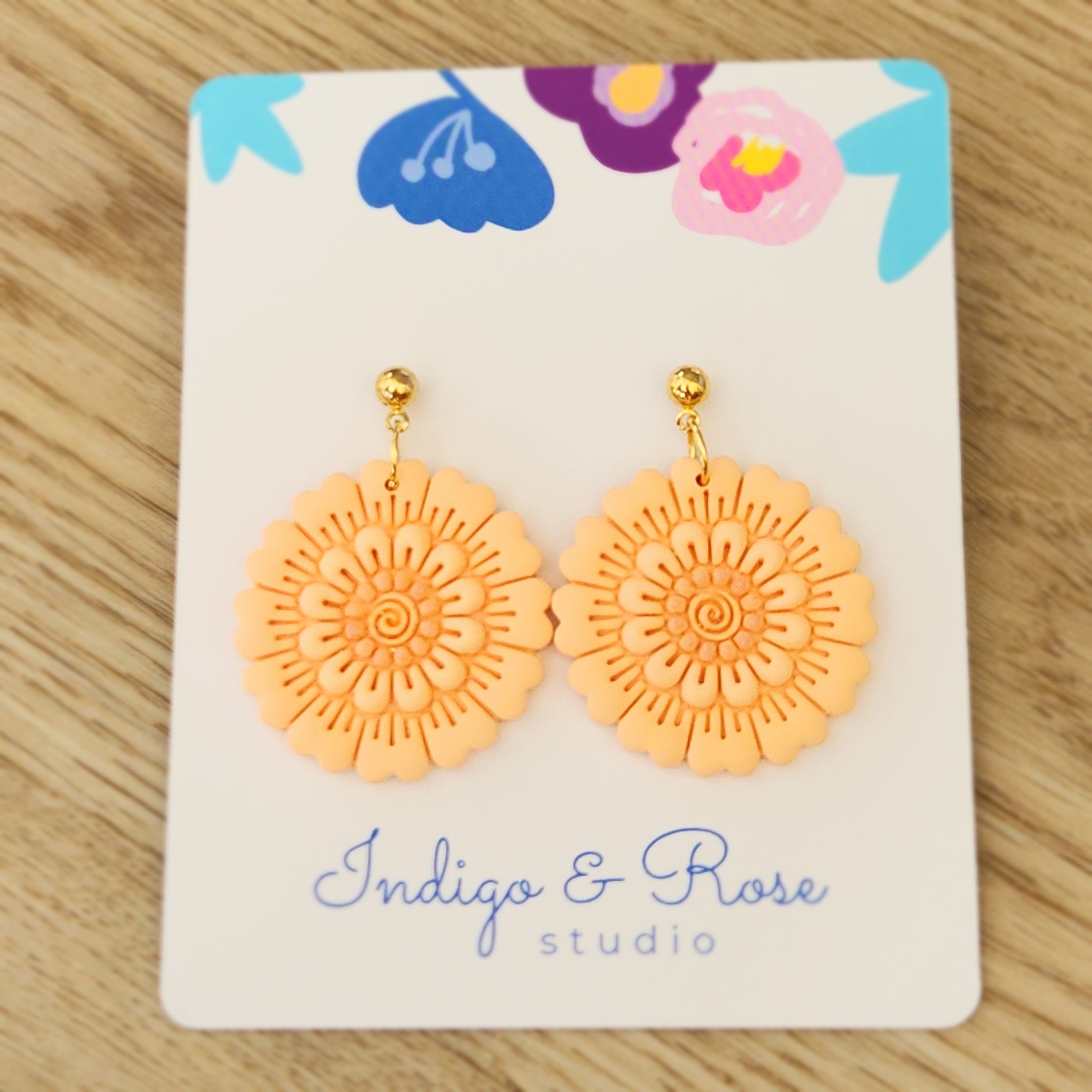 Kiki Dangle (various colours)