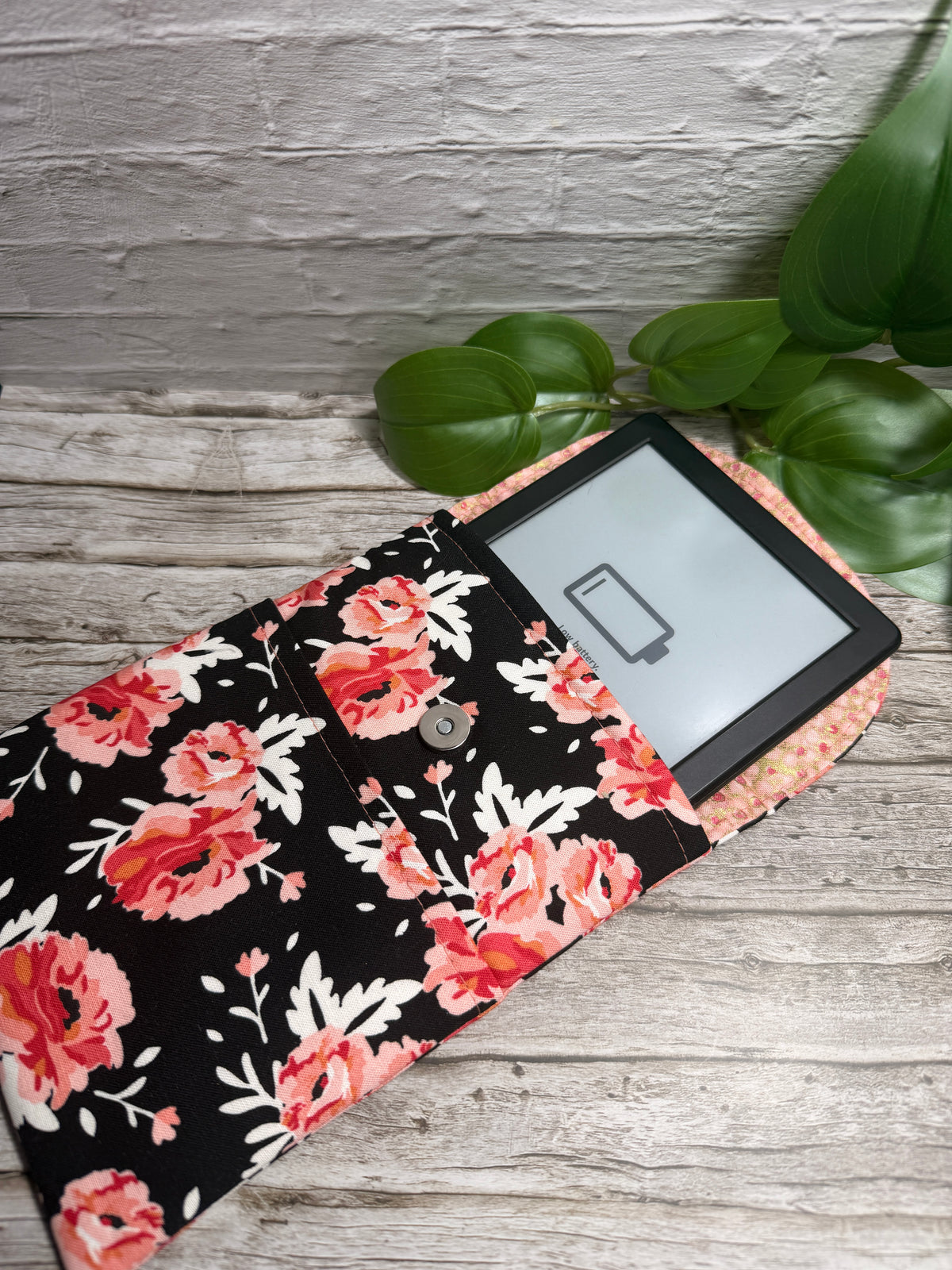 Read & Go E-Reader Case