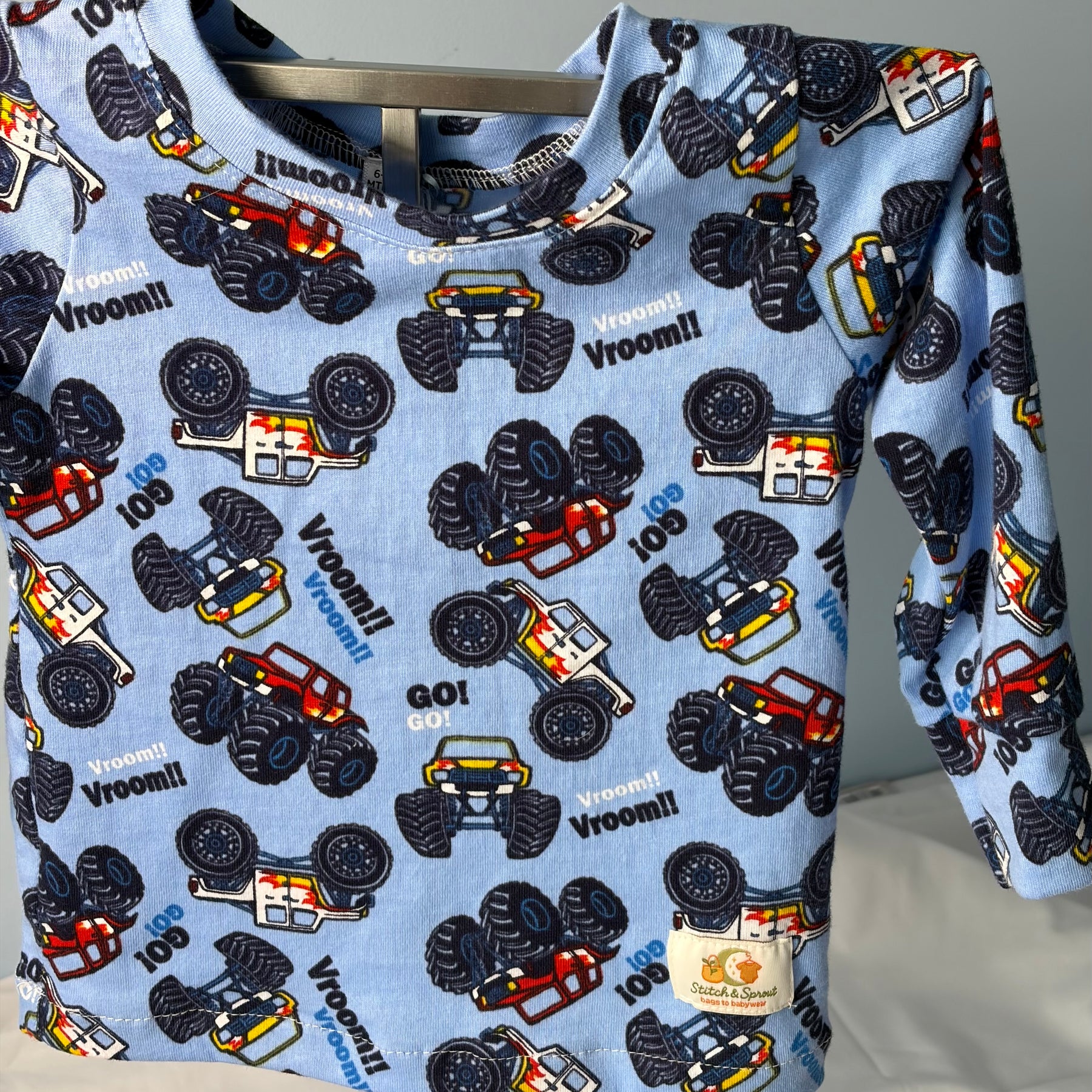MONSTER TRUCK LONG SLEEVE TOP & PANTS 6-9 Months