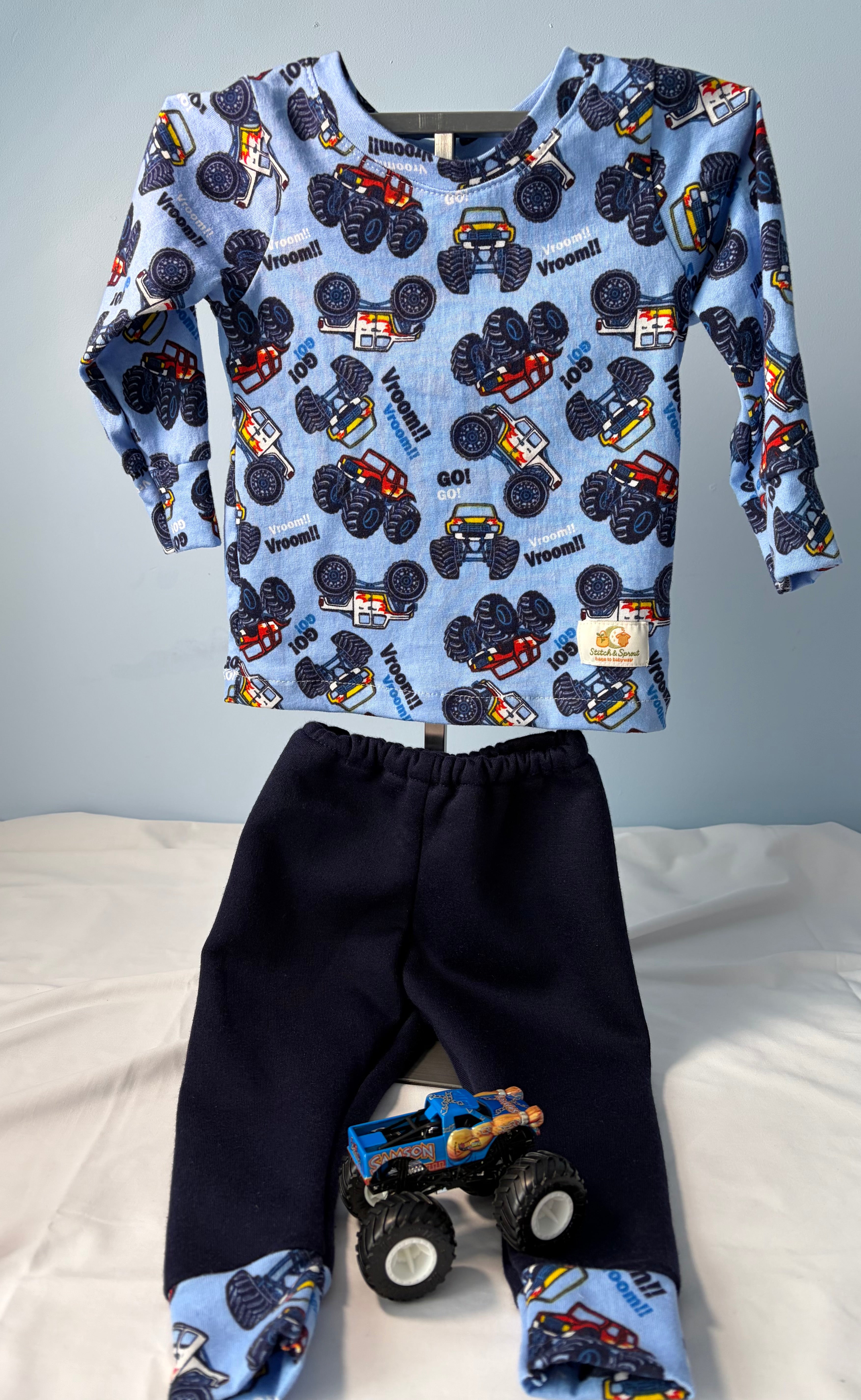 MONSTER TRUCK LONG SLEEVE TOP & PANTS 6-9 Months