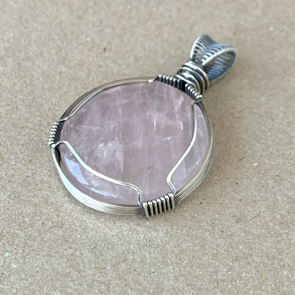 PJS06080_05_RoseQuartzPendant