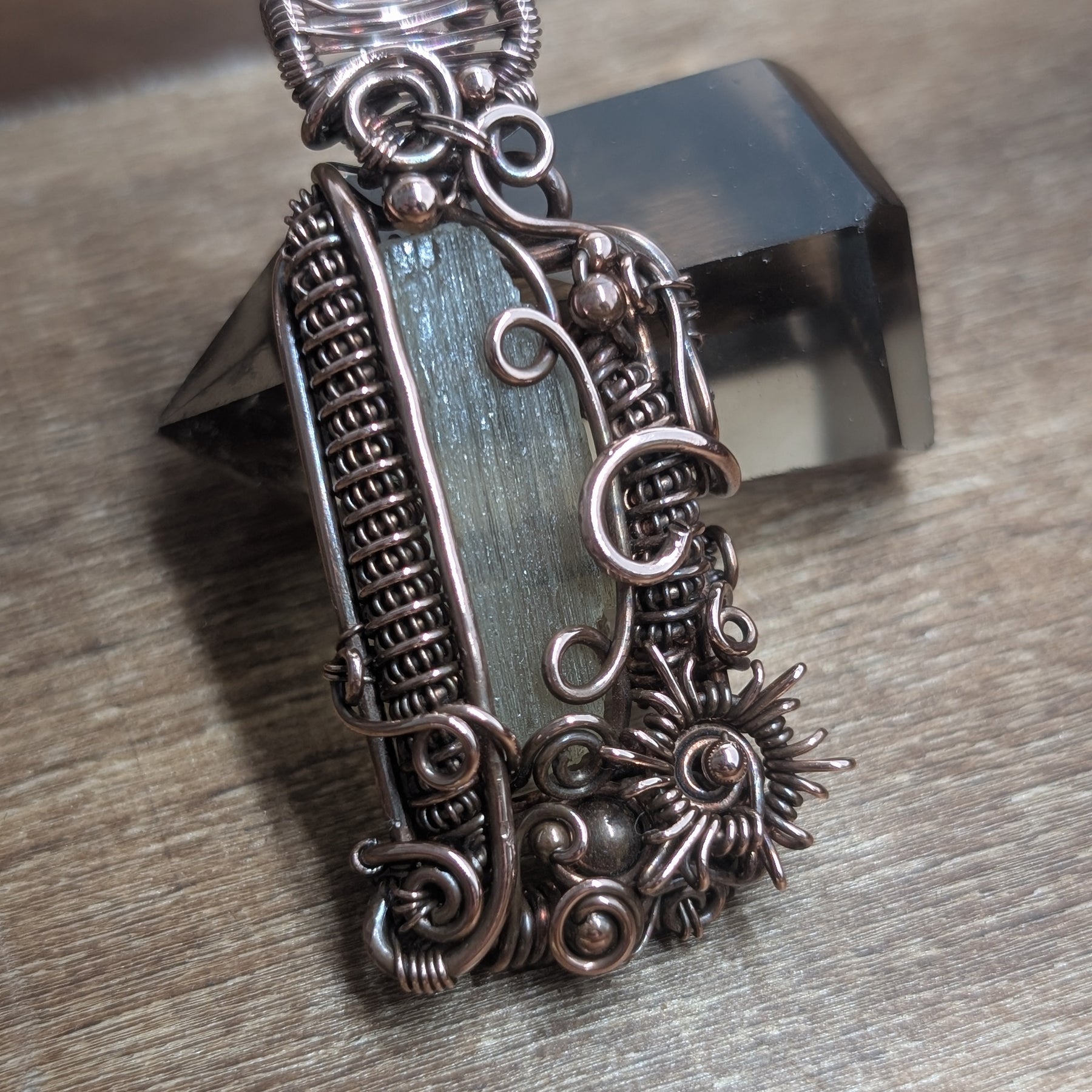 Helios - Heliodor (Golden Beryl) in Copper