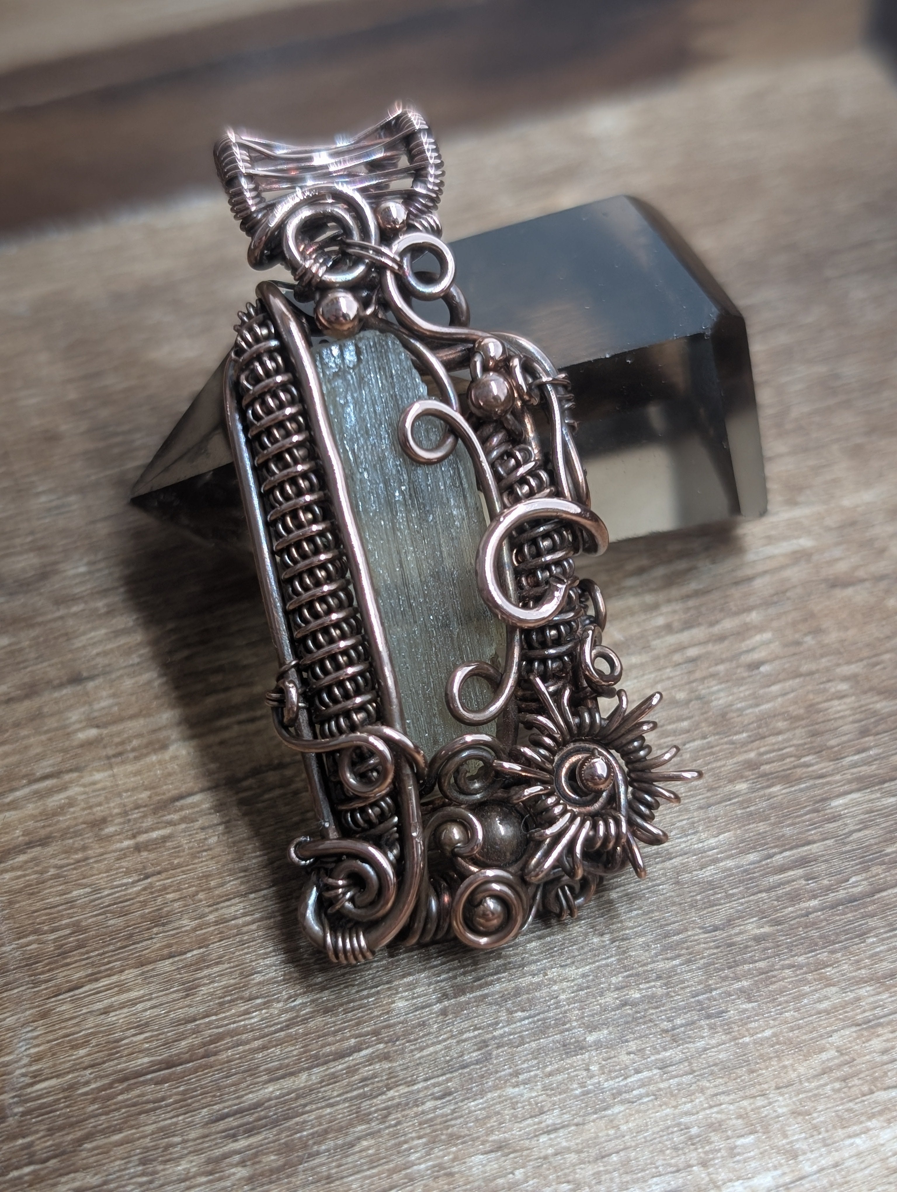 Helios - Heliodor (Golden Beryl) in Copper
