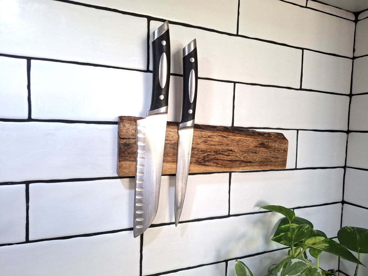Handmade Wooden Magnetic Knife Holder: Wall-Mounted Kitchen Rack