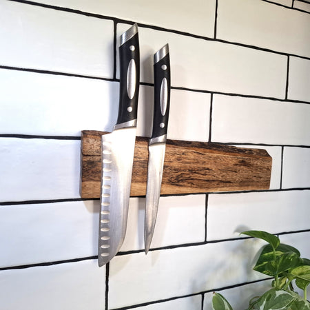 Handmade Wooden Magnetic Knife Holder: Wall-Mounted Kitchen Rack