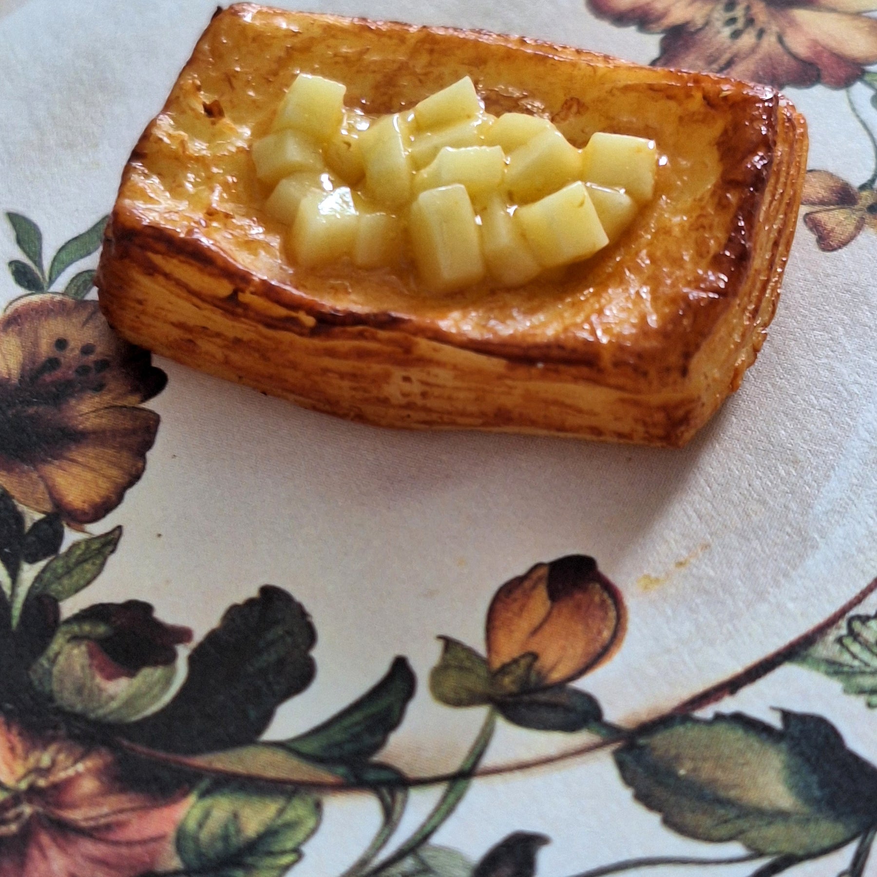 Single Apple Danish