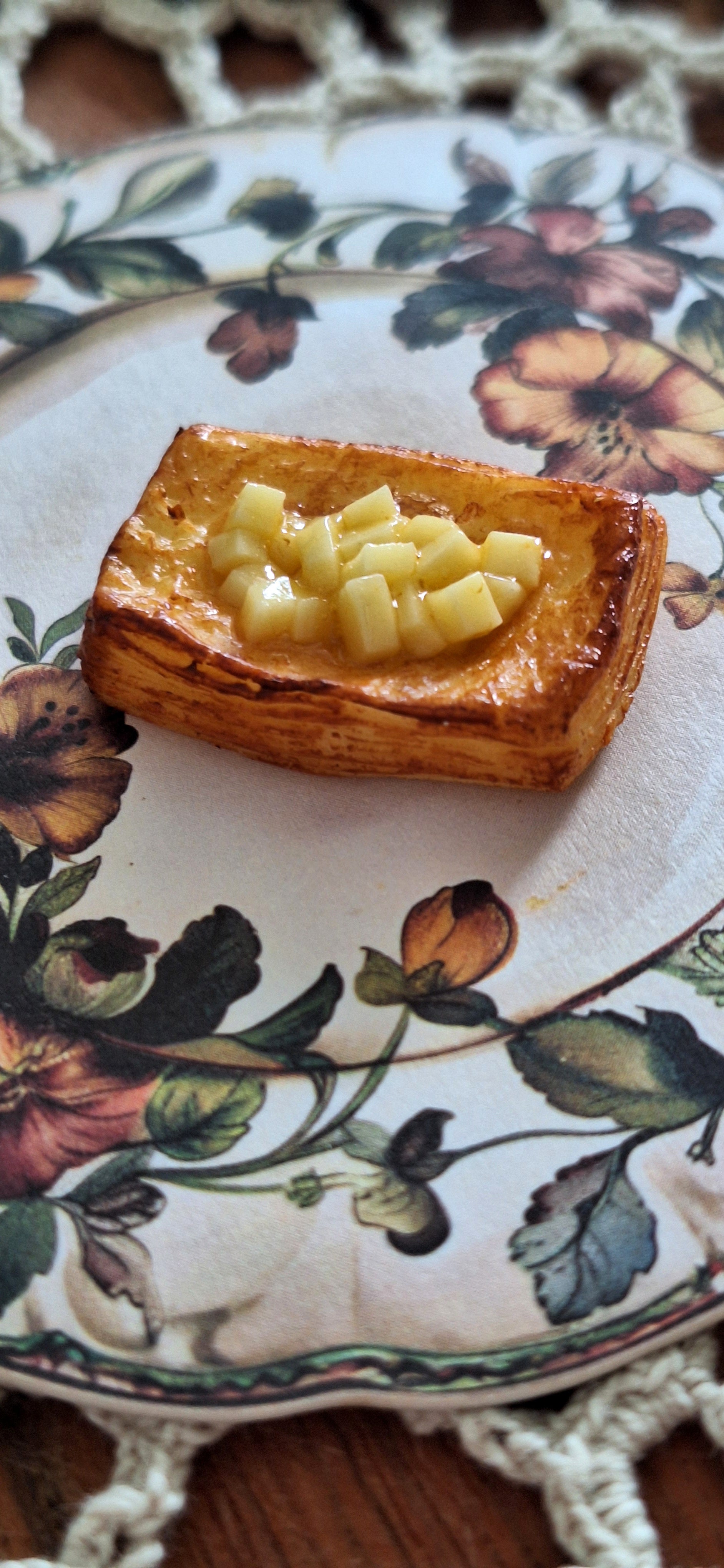 Single Apple Danish