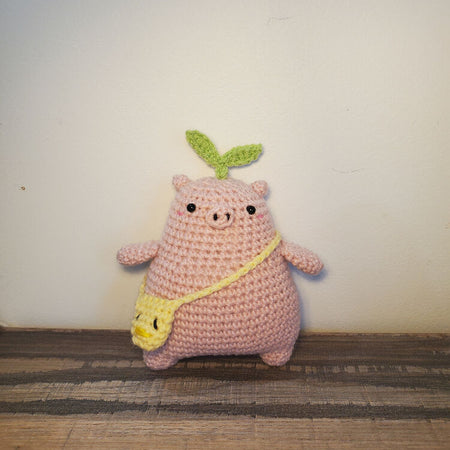 Crochet pig