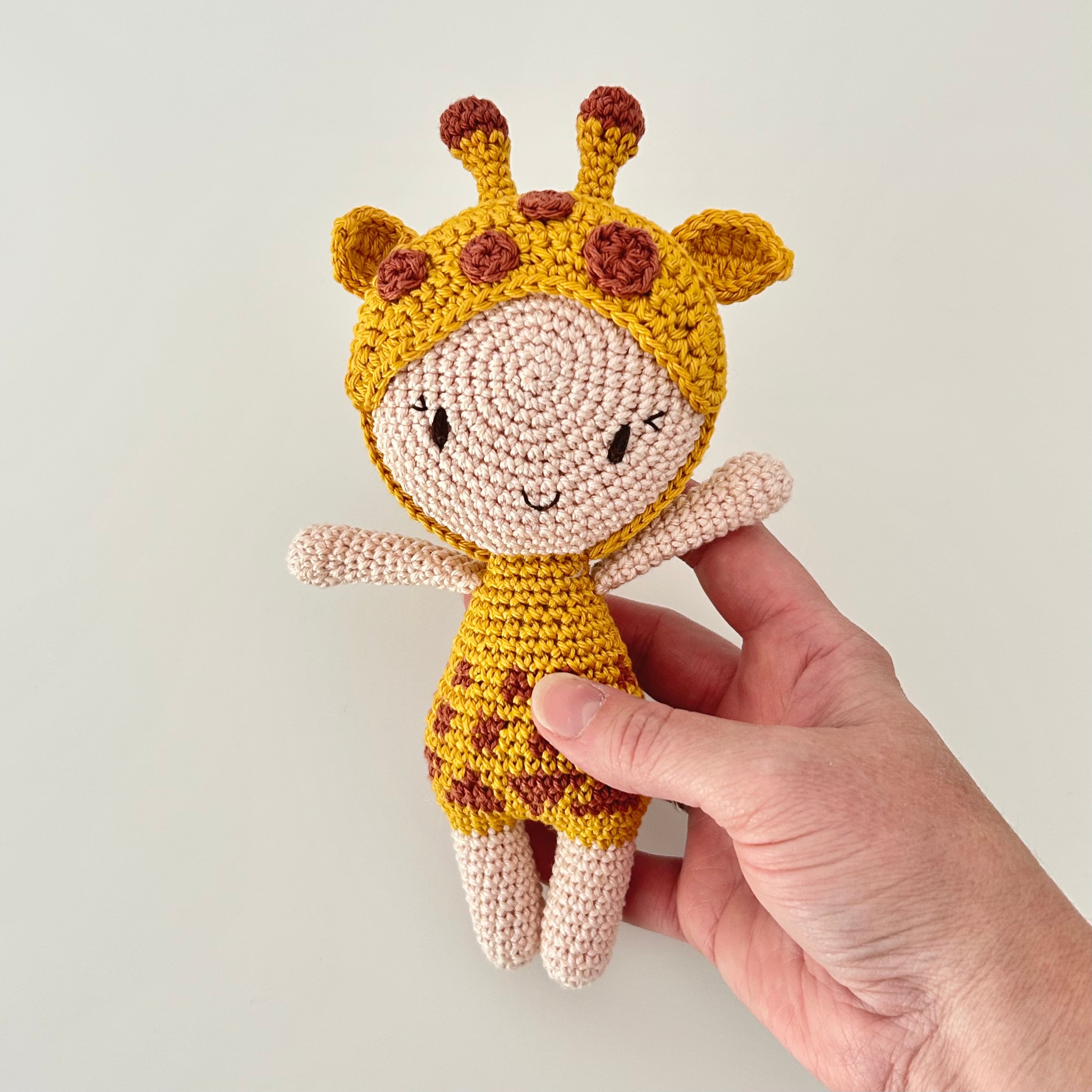 Giraffe | Crochet Doll | 20cm | Ready to Ship