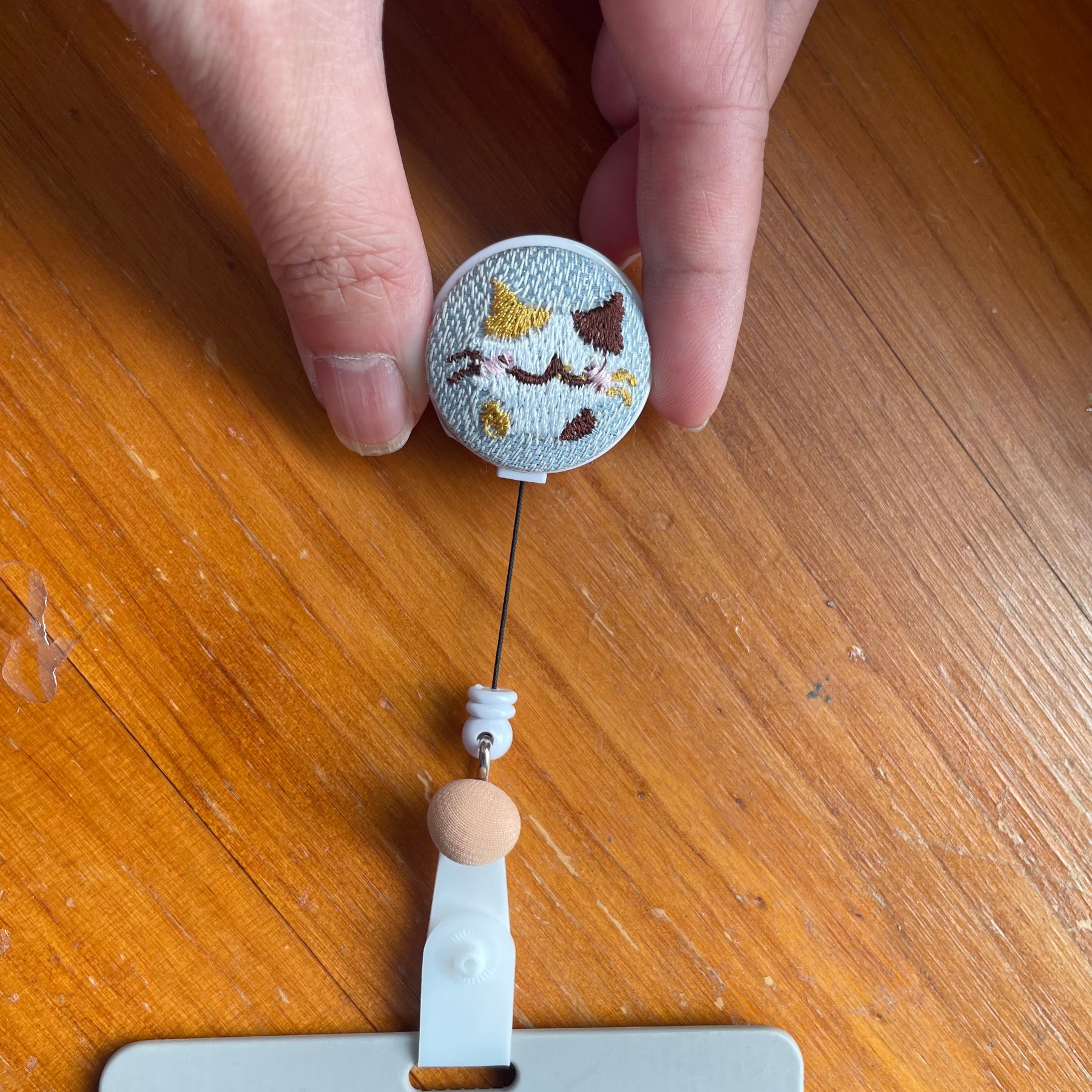 Embroidered Cat Retractable Badge Reel