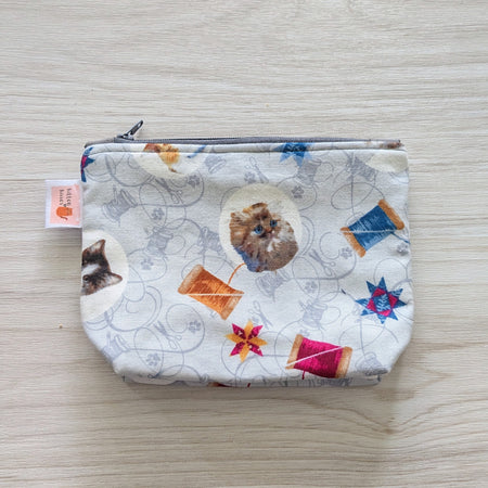 Small pouch