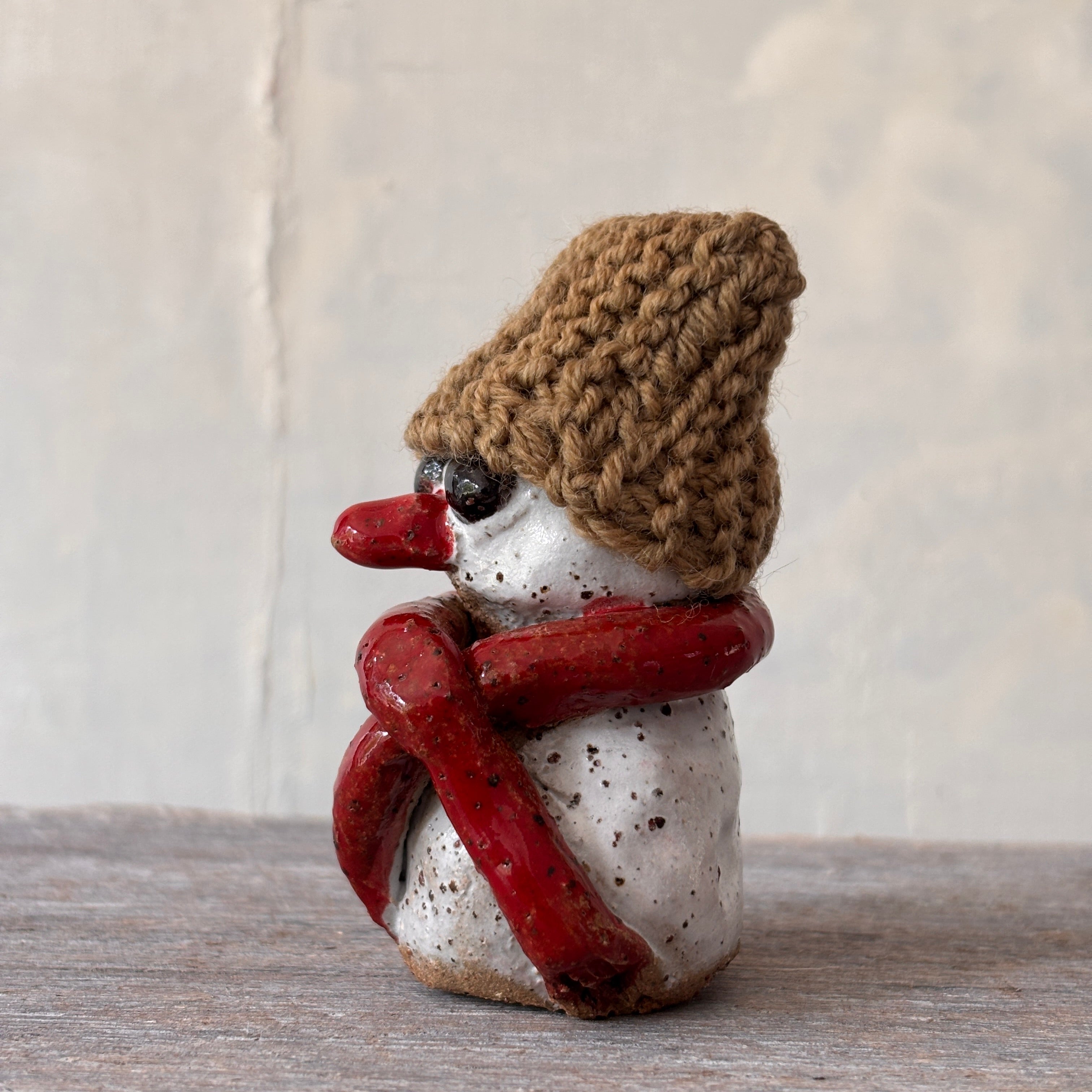 Ceramic Snowman with light-brown hand-knitted hat (26-13)