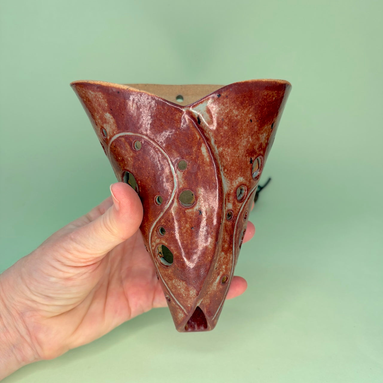 Ceramic wall cone orchid pot
