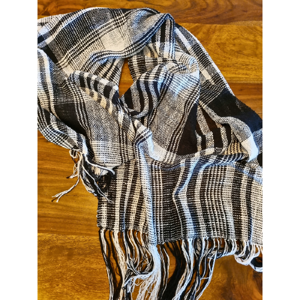 australian-artist-handmade-handwoven-cotton-black-white-scarf-shawl-5