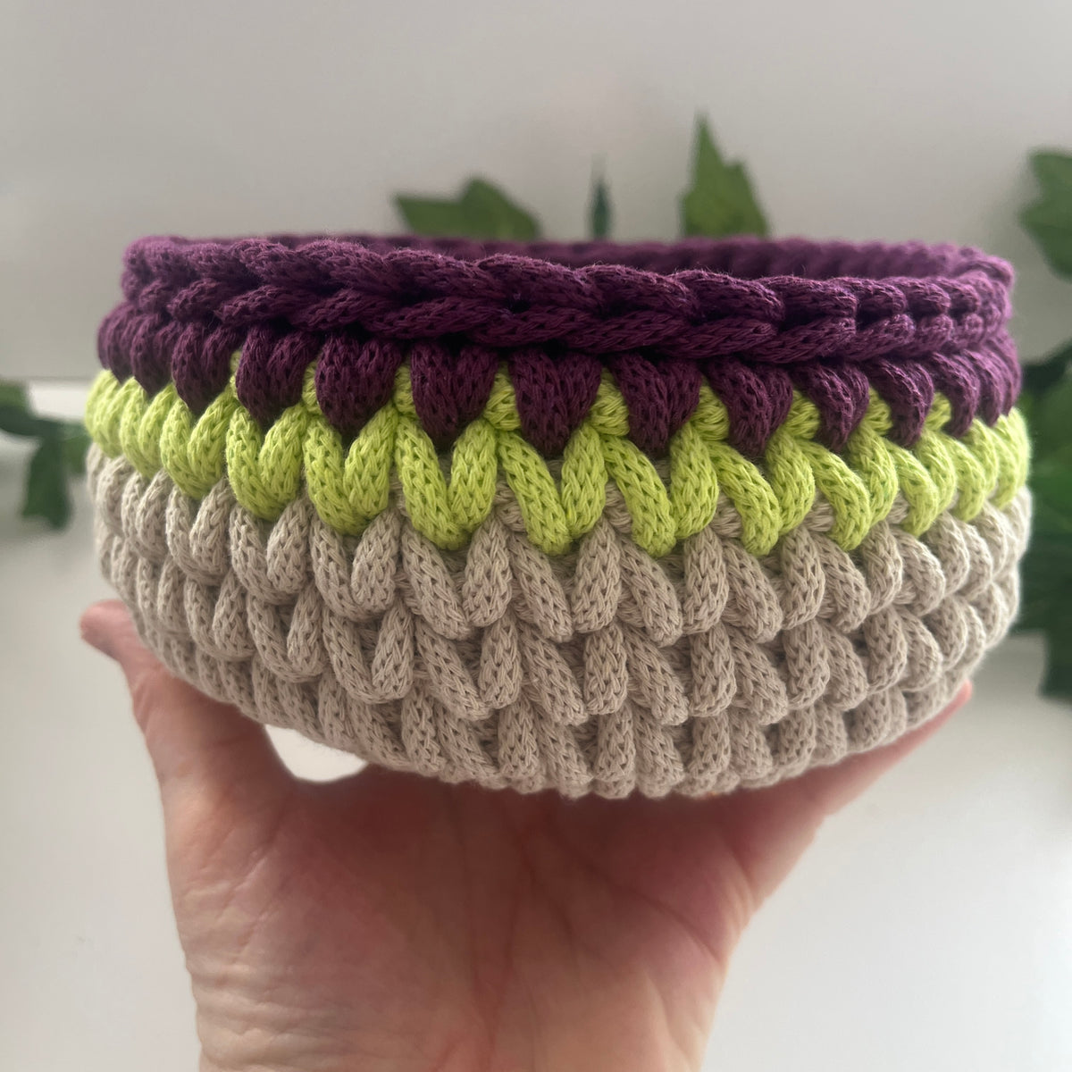 Curved crochet basket - colourful stripes