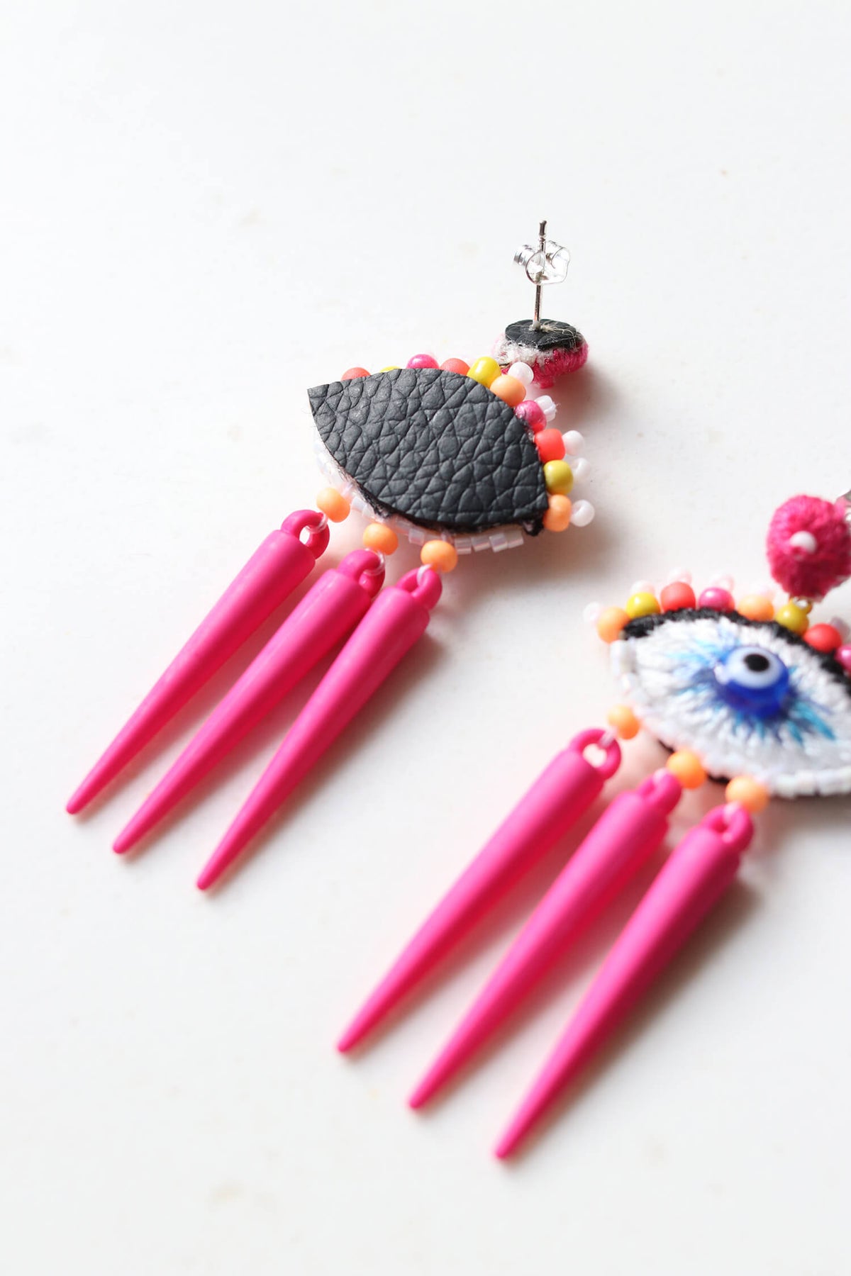 Eye Motif Earrings