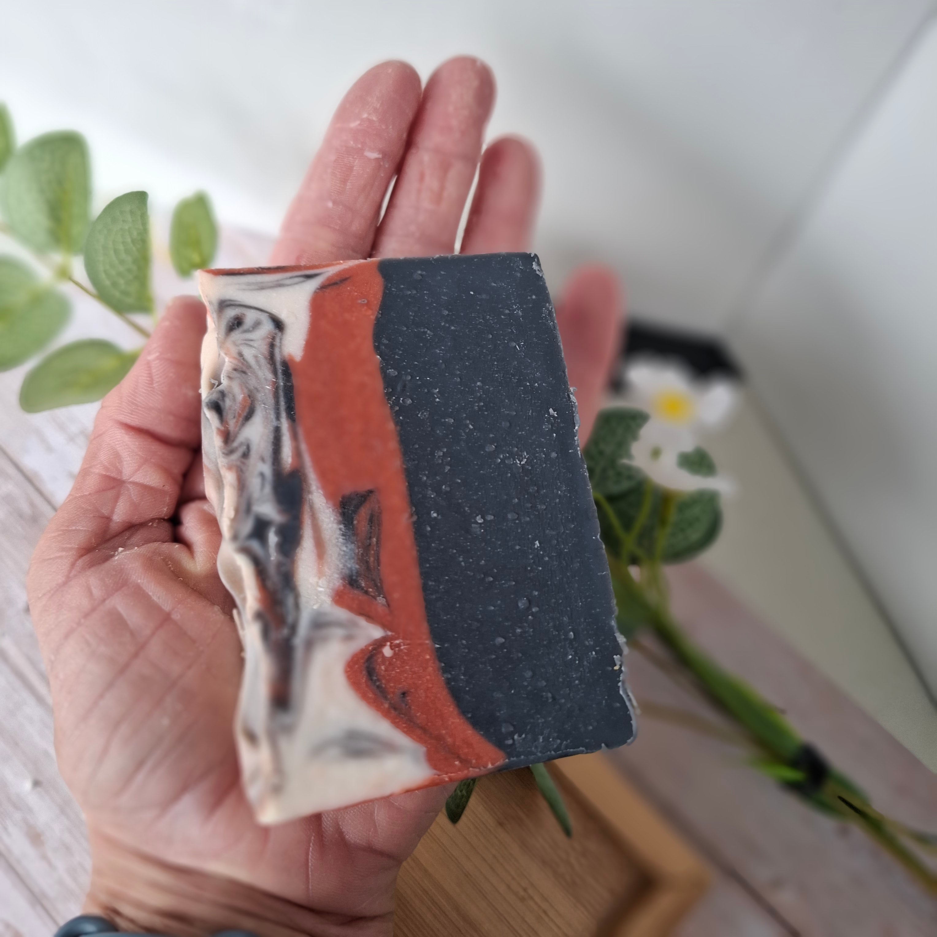 Soapbars SMOKIN HOT (Teakwood/Leather Scent)