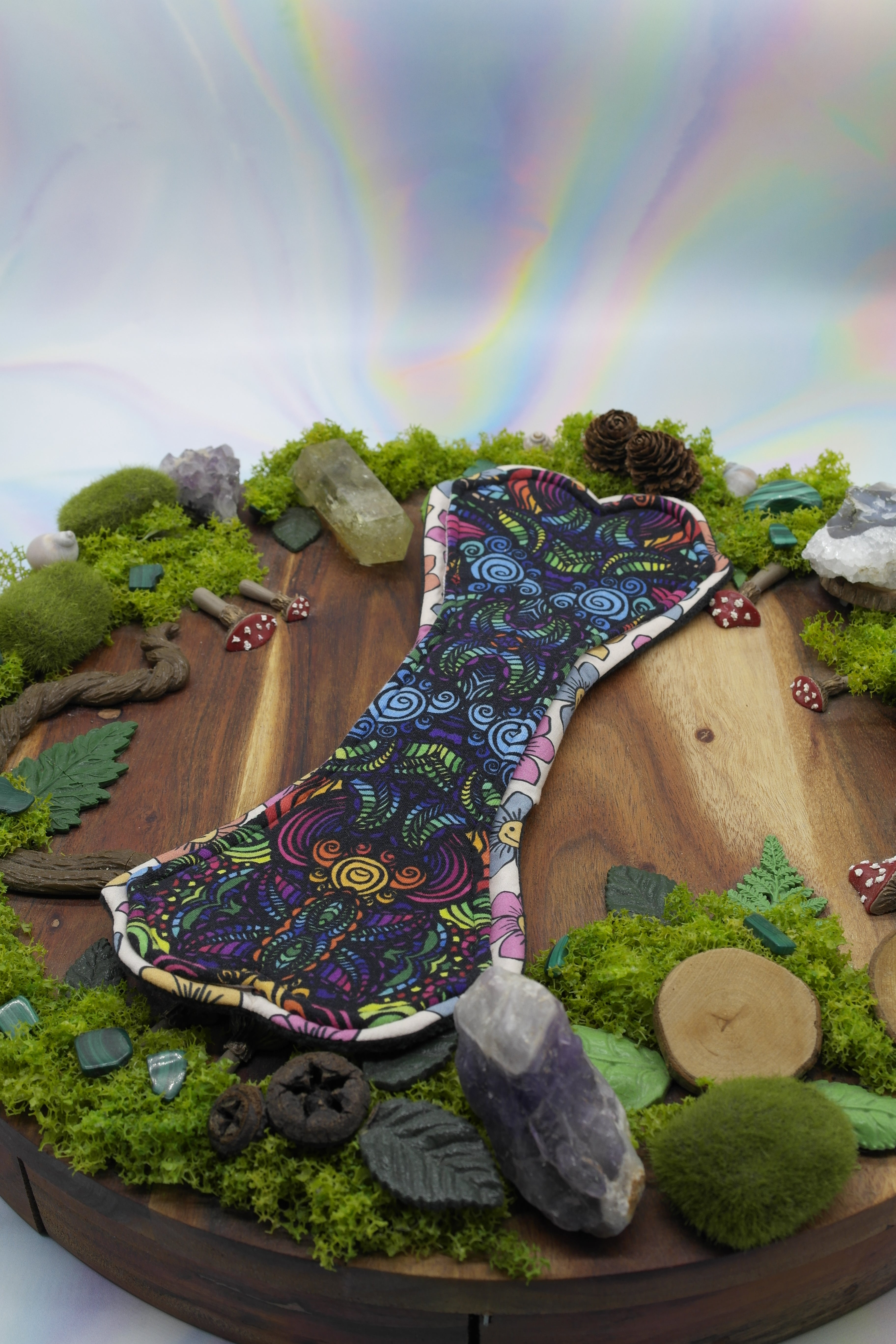 Eco-friendly menstrual cloth pad 12" Moderate (Lips of an Angel) - Kaleidoscopic Flowers