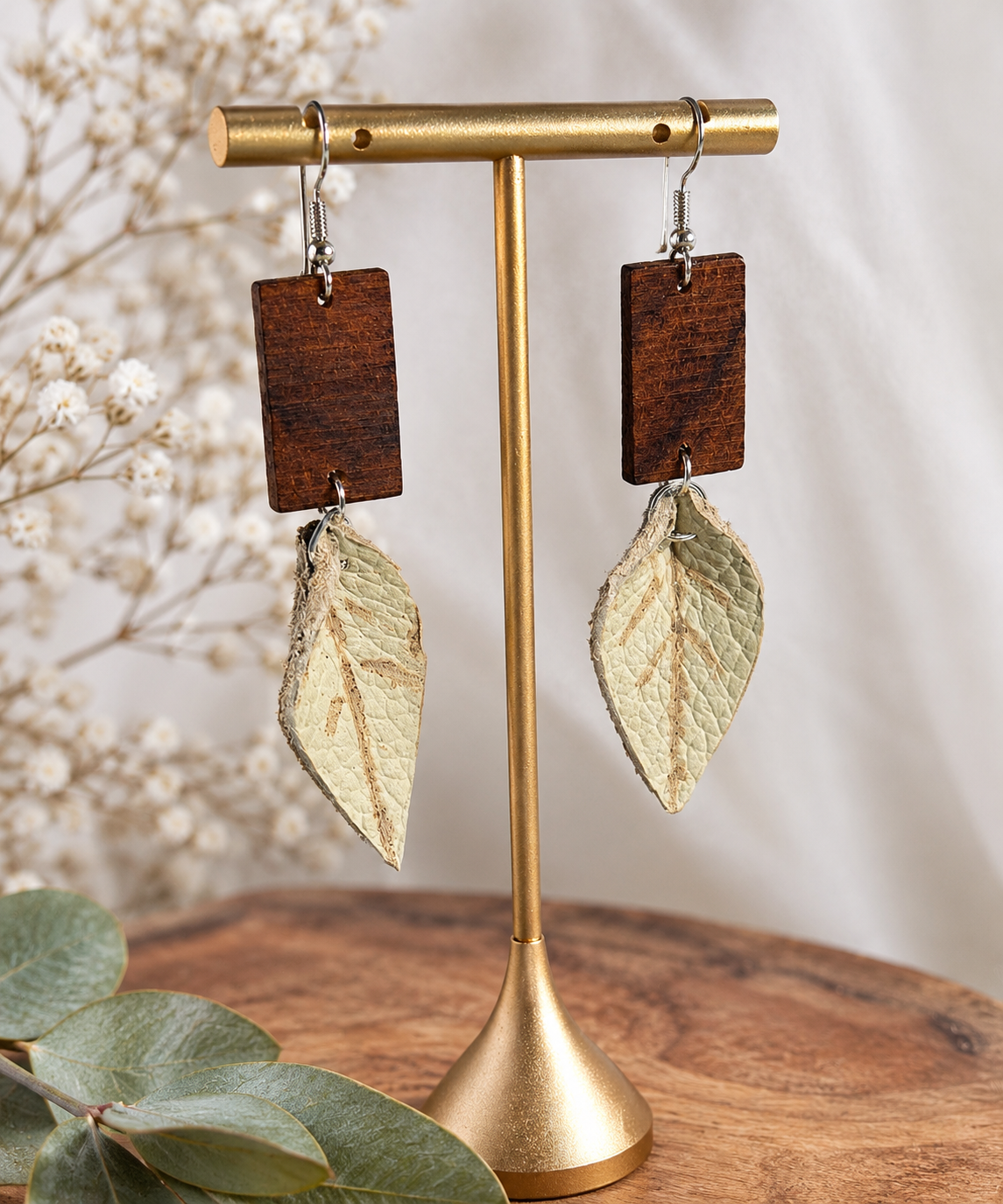 (Copy) Handmade Timber and Leather Leave Earrings 🌿
