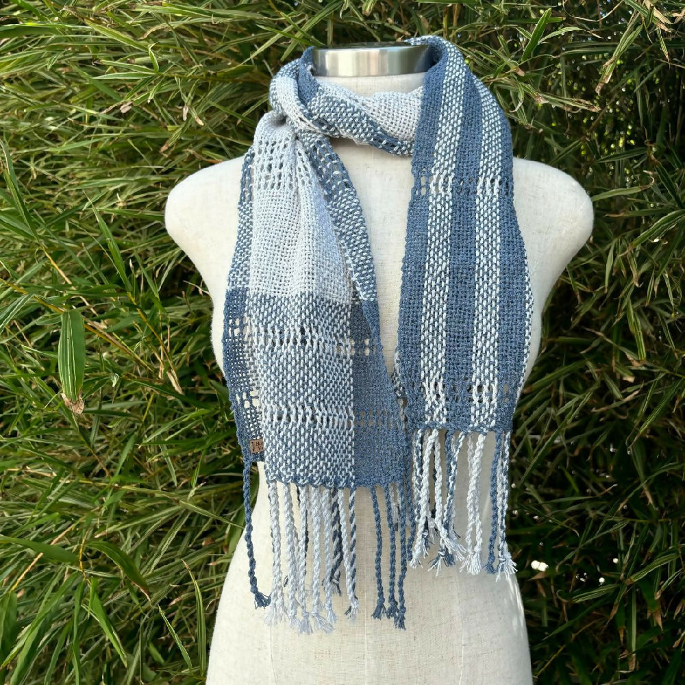 scarf-bluegrey3