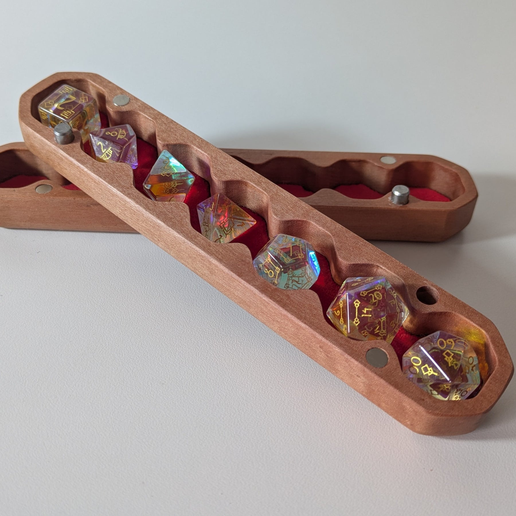 Tasmanian Oak 7-Dice Set Holder