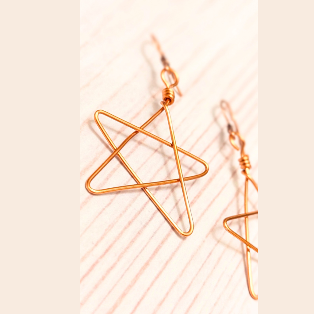 Christmas star earrings - Handmade - Wire art
