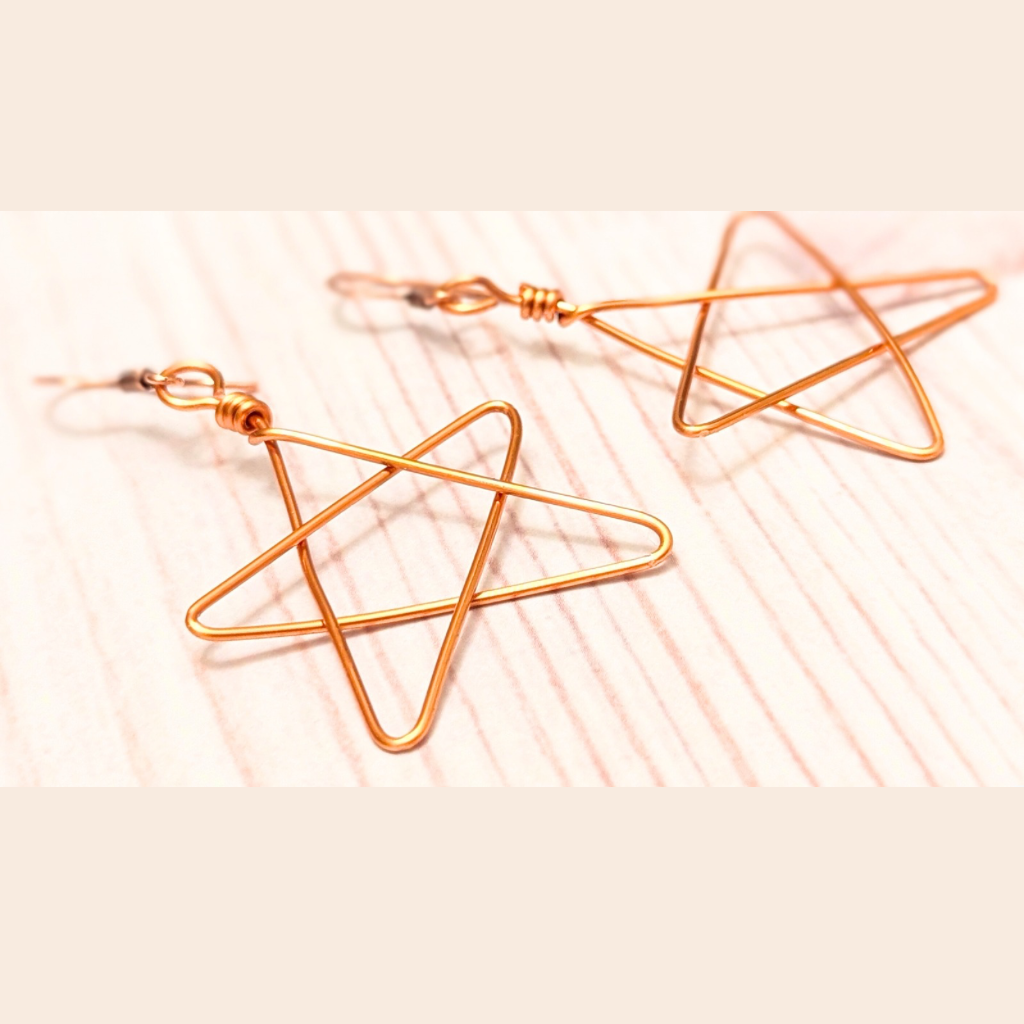 Christmas star earrings - Handmade - Wire art