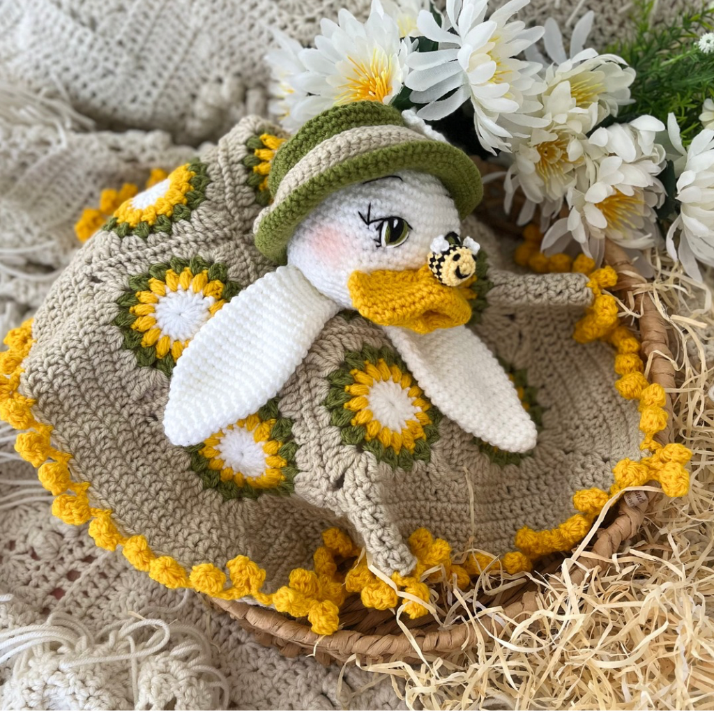 Crochet Lovey Blanket Daisy Duck, Crochet Duck Snuggler 50cms