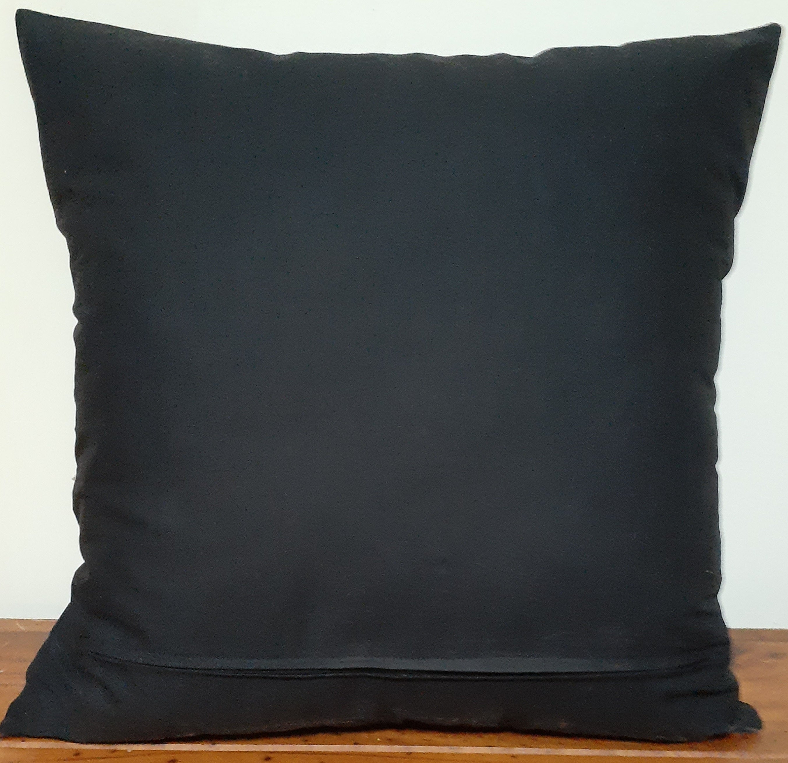 Tiger Lily cushion cover